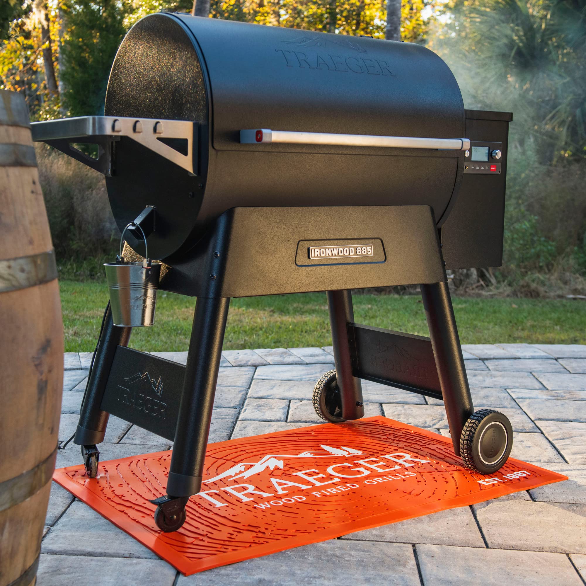 Traeger BAC636 Non-Stick Grill Mat - Heavy Duty BBQ Cooking Accessory for Outdoor Grilling, Camping & Backyard Parties (Orange)