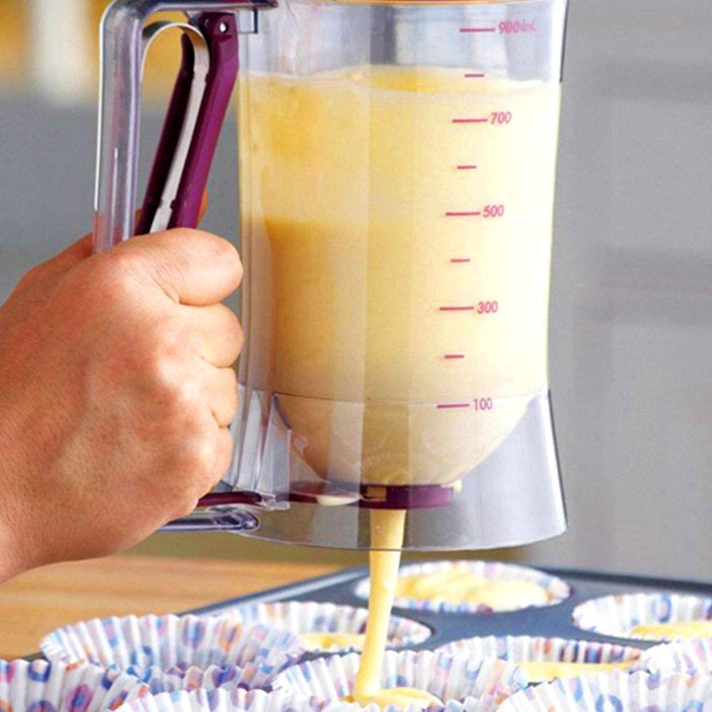WANGZAIZAI 900ml Pasta Portioner for Cakes, Waffles, Muffins - DIY Dough Dispenser with Lid & Measuring Scale - Perfect for Baking, Pancakes, Cupcakes & Pastry Making