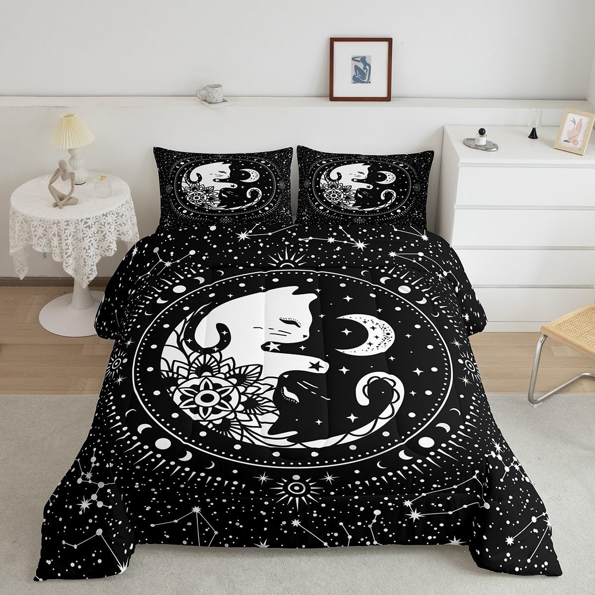Cute Cats Comforter Set Twin Size - Gothic Star Sky Moon Constellation Bedding 2pc Set for Kids & Teens - Boys & Girls Room Decor with Animal Flower Plant Print - Black Exotic Duvet Cover & Pillowcase - Perfect for Bedroom, Dorm, Sleepovers & Gift Giving