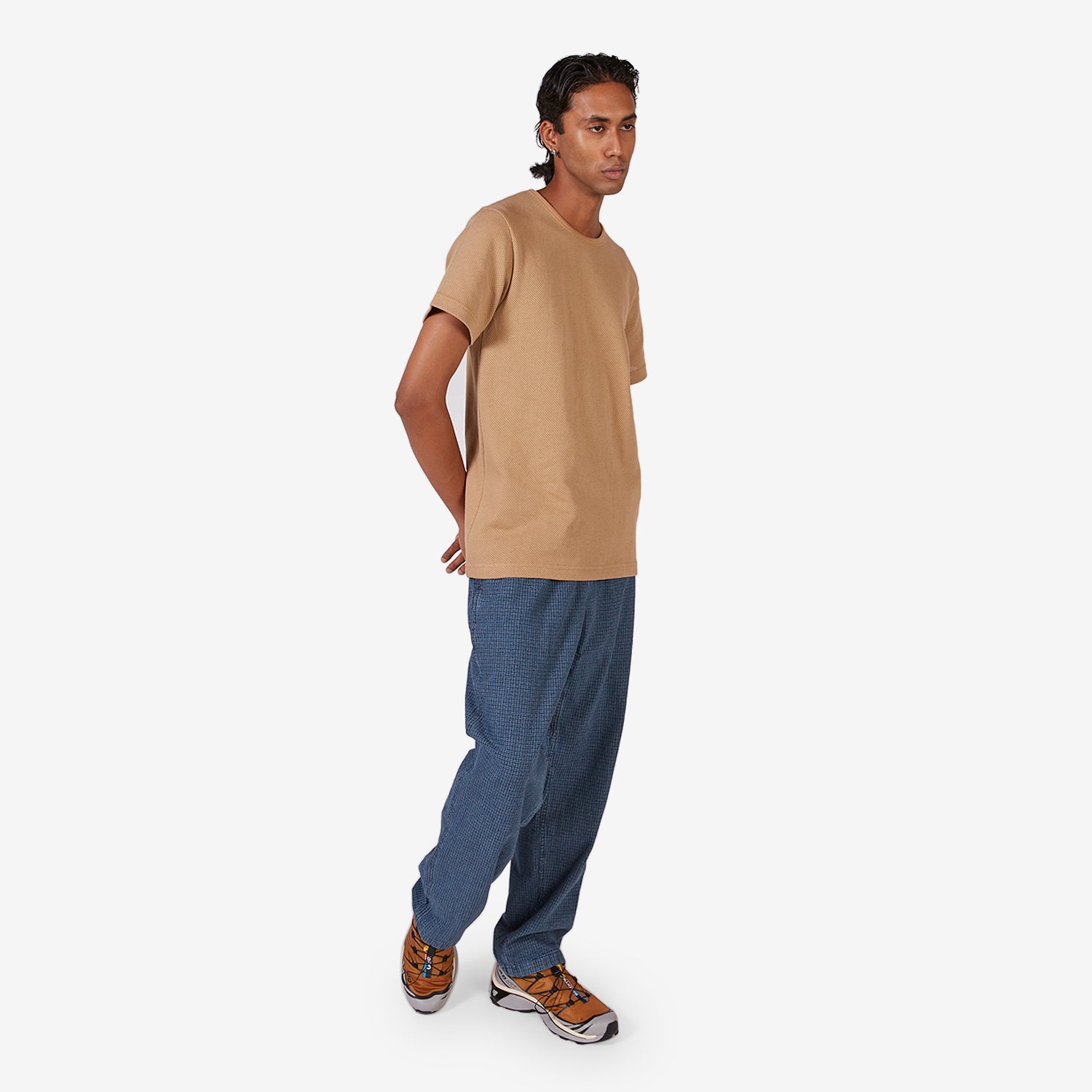 Breathable Mesh Crew Neck T-Shirt for Men - Comfortable Casual Khaki Tee - Perfect for Gym, Running & Outdoor Activities