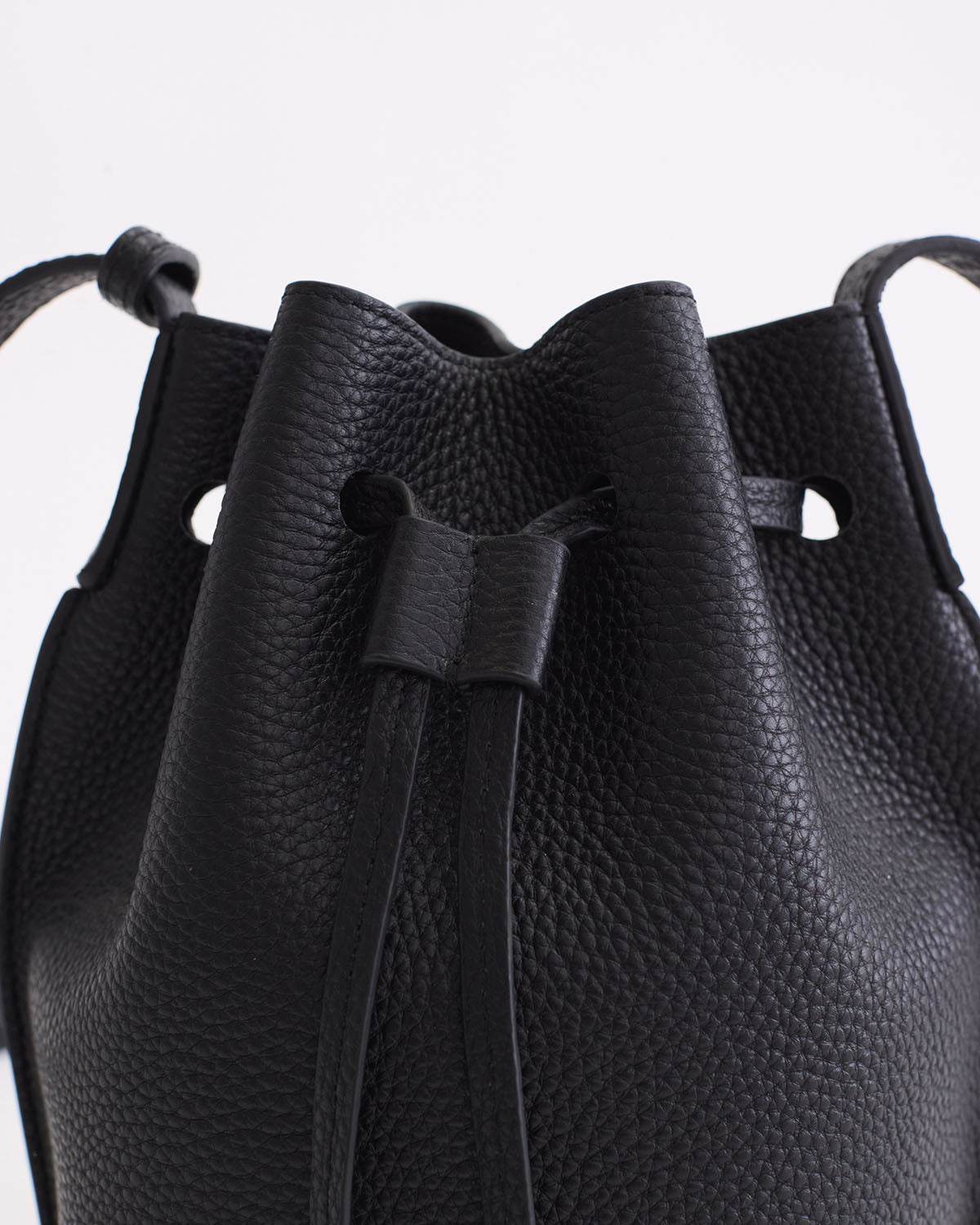 Bobb Bucket Bag for Women - Black Pebbled Leather Crossbody Shoulder Bag - Perfect for Work, Travel & Everyday Use