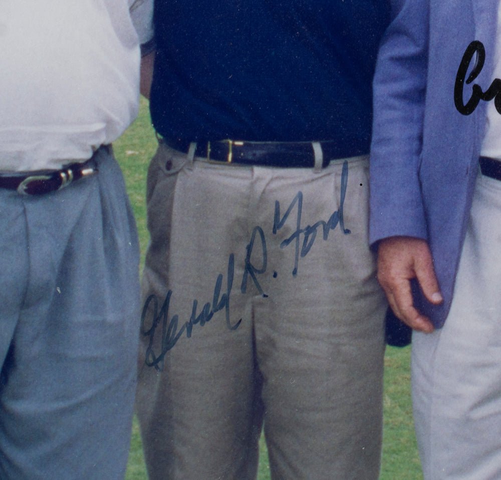 Gerald Ford & George H.W. Bush Autographed Signed Framed 8x10 Photo with BAS LOA - Perfect for Presidential Memorabilia Collectors & History Enthusiasts
