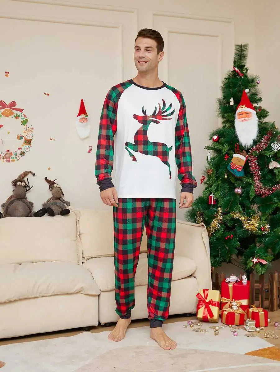 Plaid Reindeer Christmas Matching Family Pajamas Set - Cozy Holiday PJS for Family Photos & Festive Gatherings