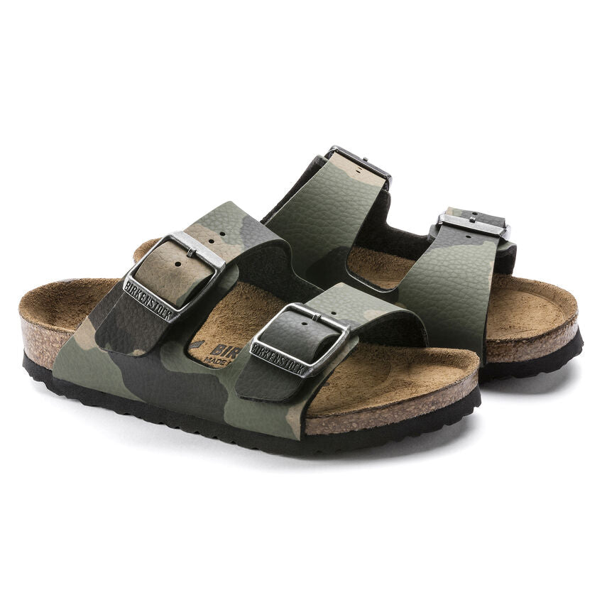 Birkenstock Arizona Kids Sandals - Birko-Flor Camo Desert Soil Khaki | Comfortable & Durable Footwear for Boys & Girls | Perfect for Summer, Beach & Outdoor Activities