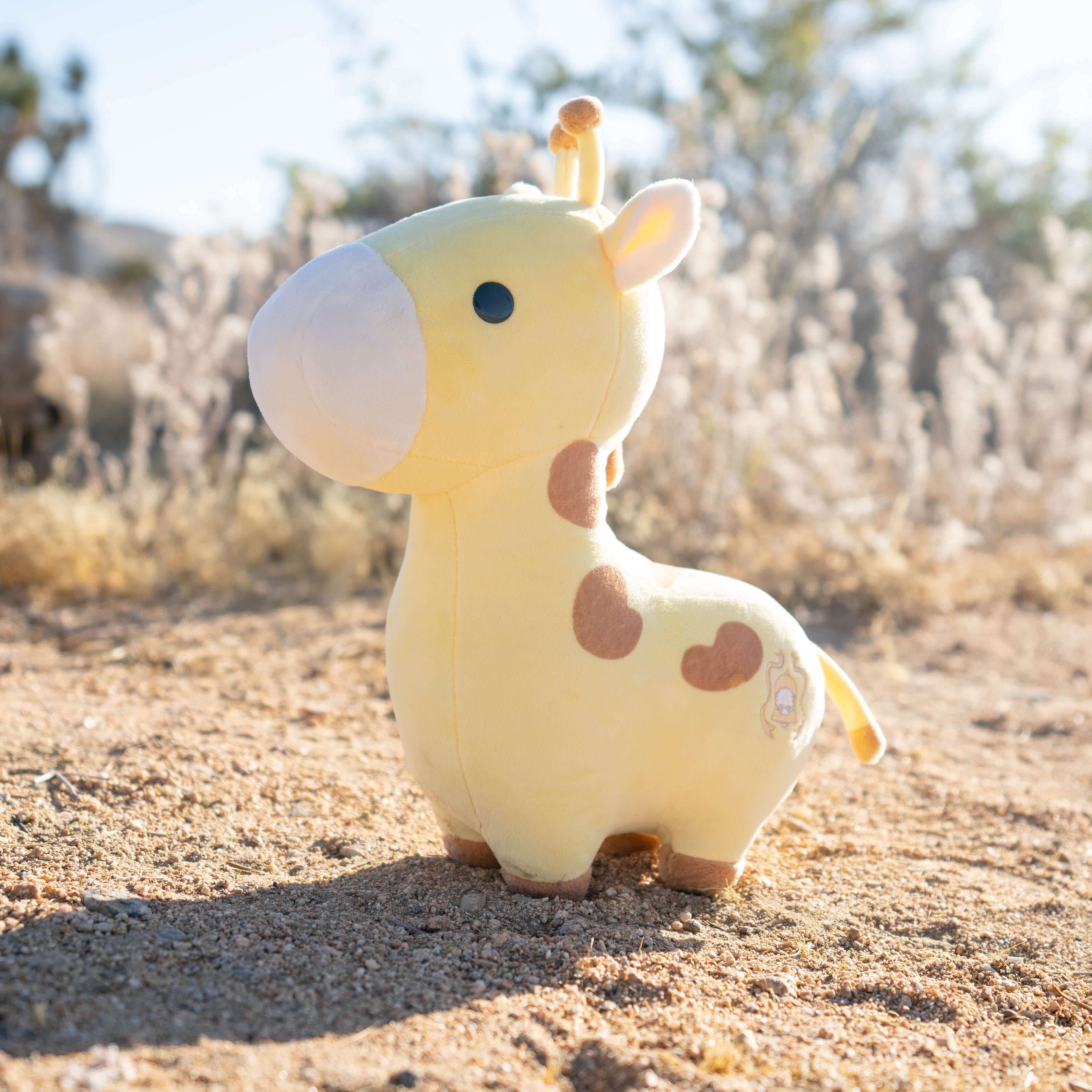 Giraffi the Giraffe Plush Toy - Soft Stuffed Animal for Kids, Nursery Decor & Gift - Perfect for Cuddling, Playtime & Baby Showers