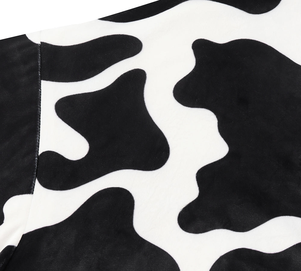 TARRAMARRA® Reversible Hoodie Blanket - Soft Unisex Cow Print Wearable Blanket for Men & Women - Cozy Lounge Wear for Netflix, Camping & Outdoor Activities
