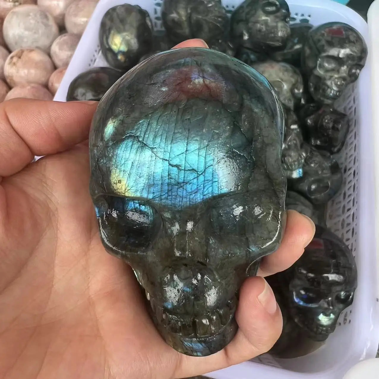 400-500g Natural Labradorite Quartz Skull - Hand Carved Healing Crystal for Meditation, Reiki, and Spiritual Energy Work - Perfect for Home Decor, Yoga Spaces, and Crystal Collections
