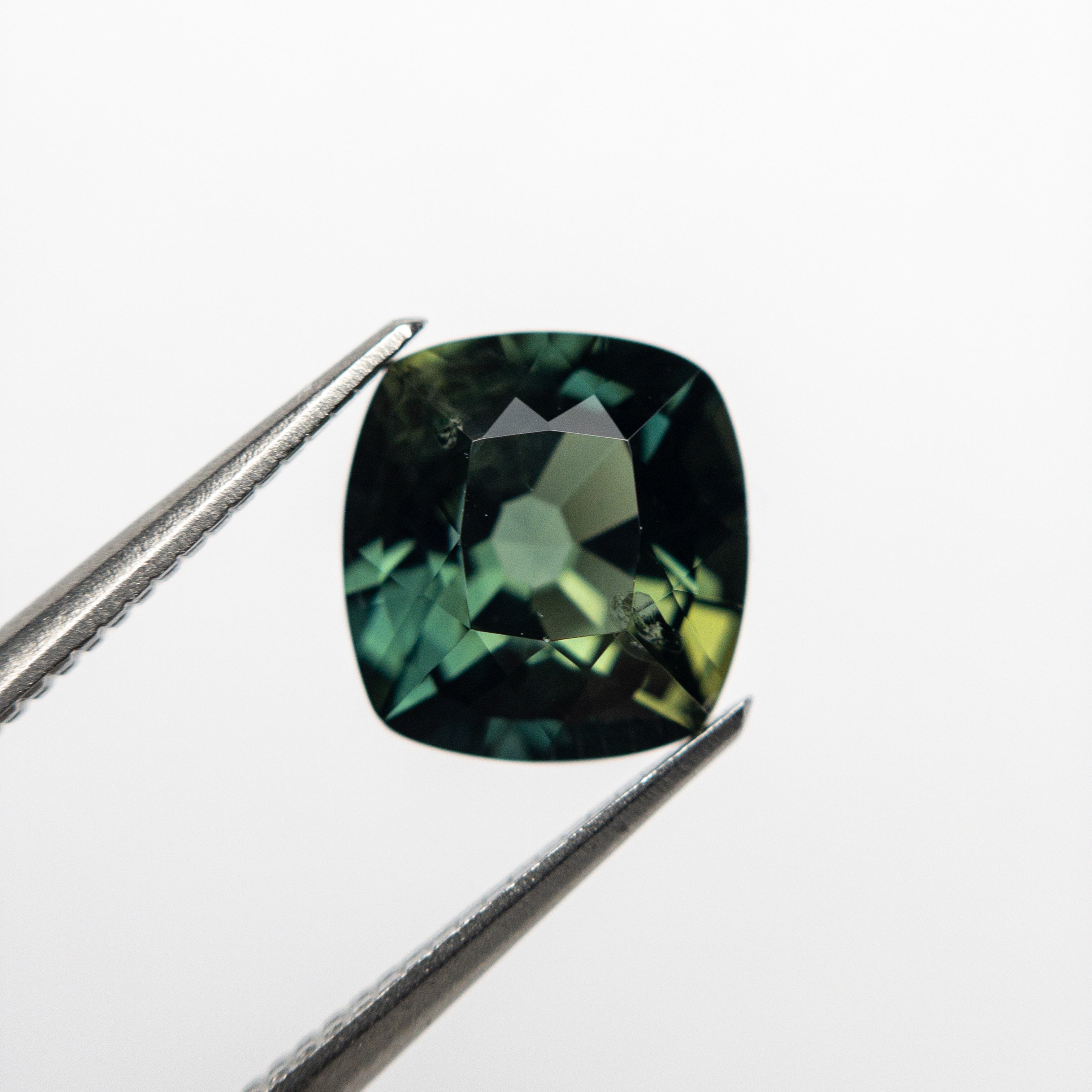 2.36ct Cushion Cut Blue Sapphire Gemstone - 7.77x7.36x4.97mm Natural Loose Stone for Jewelry Making, Engagement Rings & Fine Collections