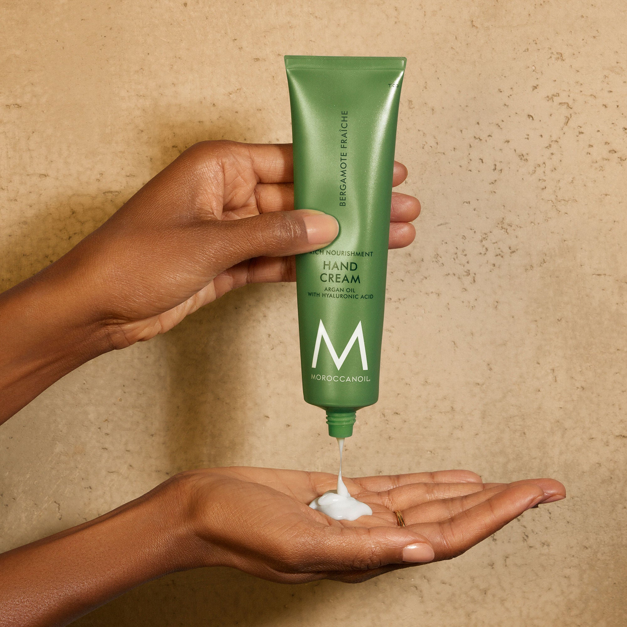 Bergamot Fresh Hand Cream - Moisturizing & Nourishing for Dry Skin - Perfect for Winter Care & Daily Hydration