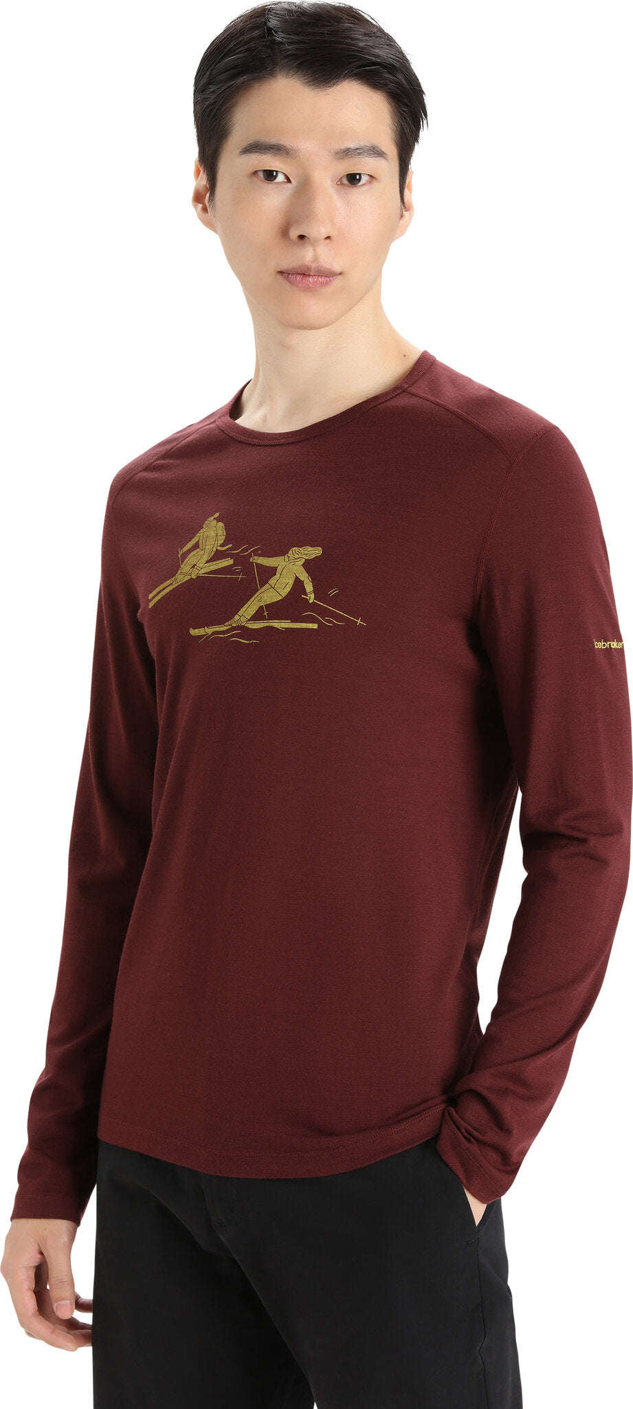 200 Oasis Men's Long Sleeve Crew Neck Baselayer Top - Moisture Wicking Thermal Underwear for Hiking, Running & Cold Weather Activities