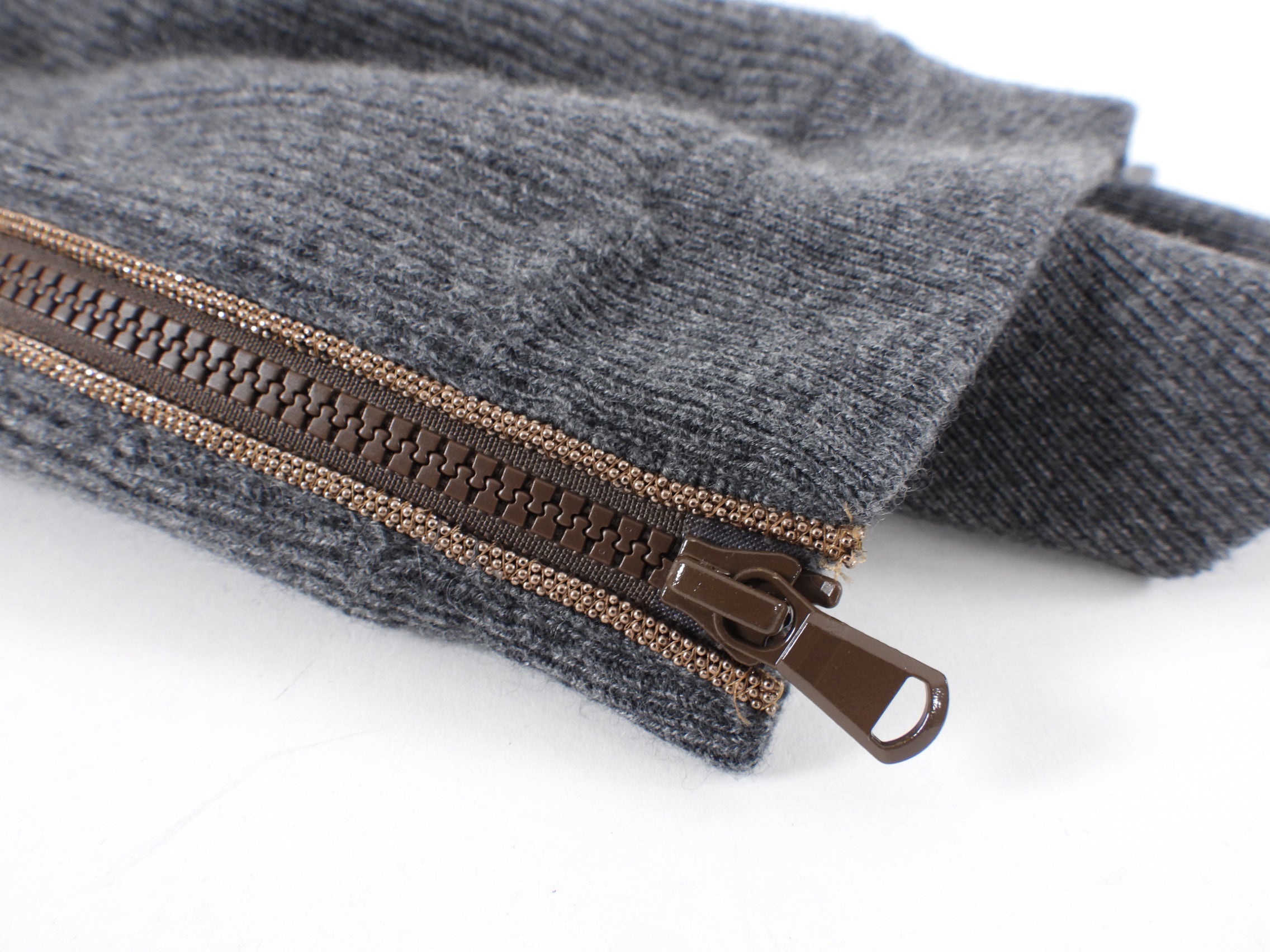 Brunello Cucinelli Grey Copper Monili Bead Hoodie Sweater for Women - Soft Cotton Blend Pullover with Beaded Details | Casual Wear, Lounge & Street Style Fashion