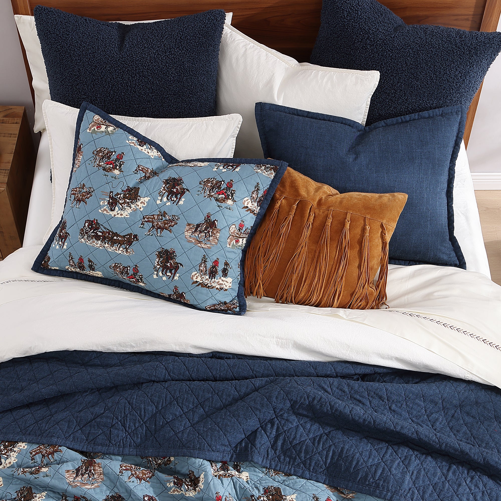 Reversible Quilt Set by Settler - Soft & Cozy Bedding for All Seasons | Perfect for Bedroom, Guest Room & Dorm Decor