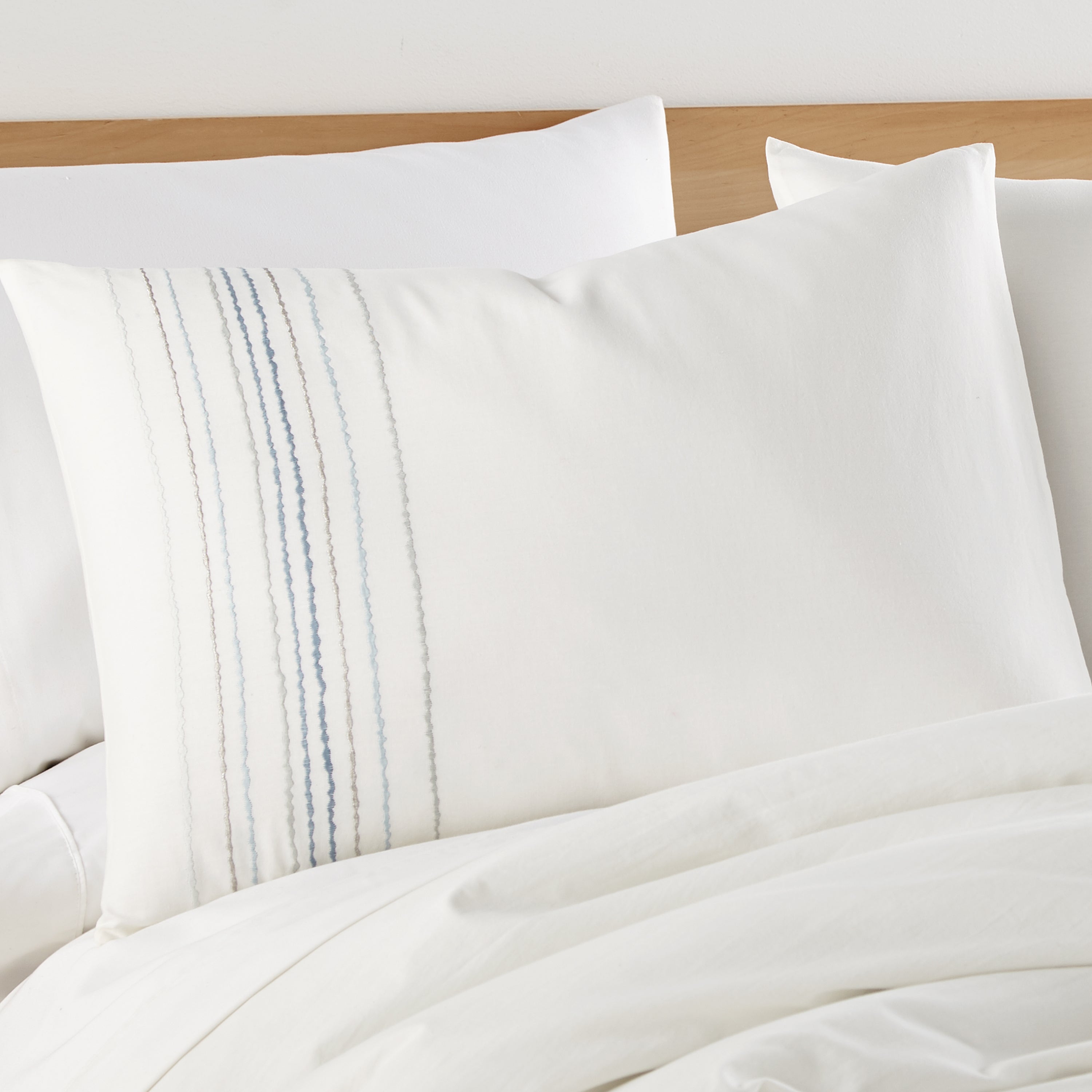 Premium Terrington Duvet Set - Soft & Breathable Queen Size Bedding Set with Pillowcases - Perfect for Cozy Bedrooms & Guest Rooms