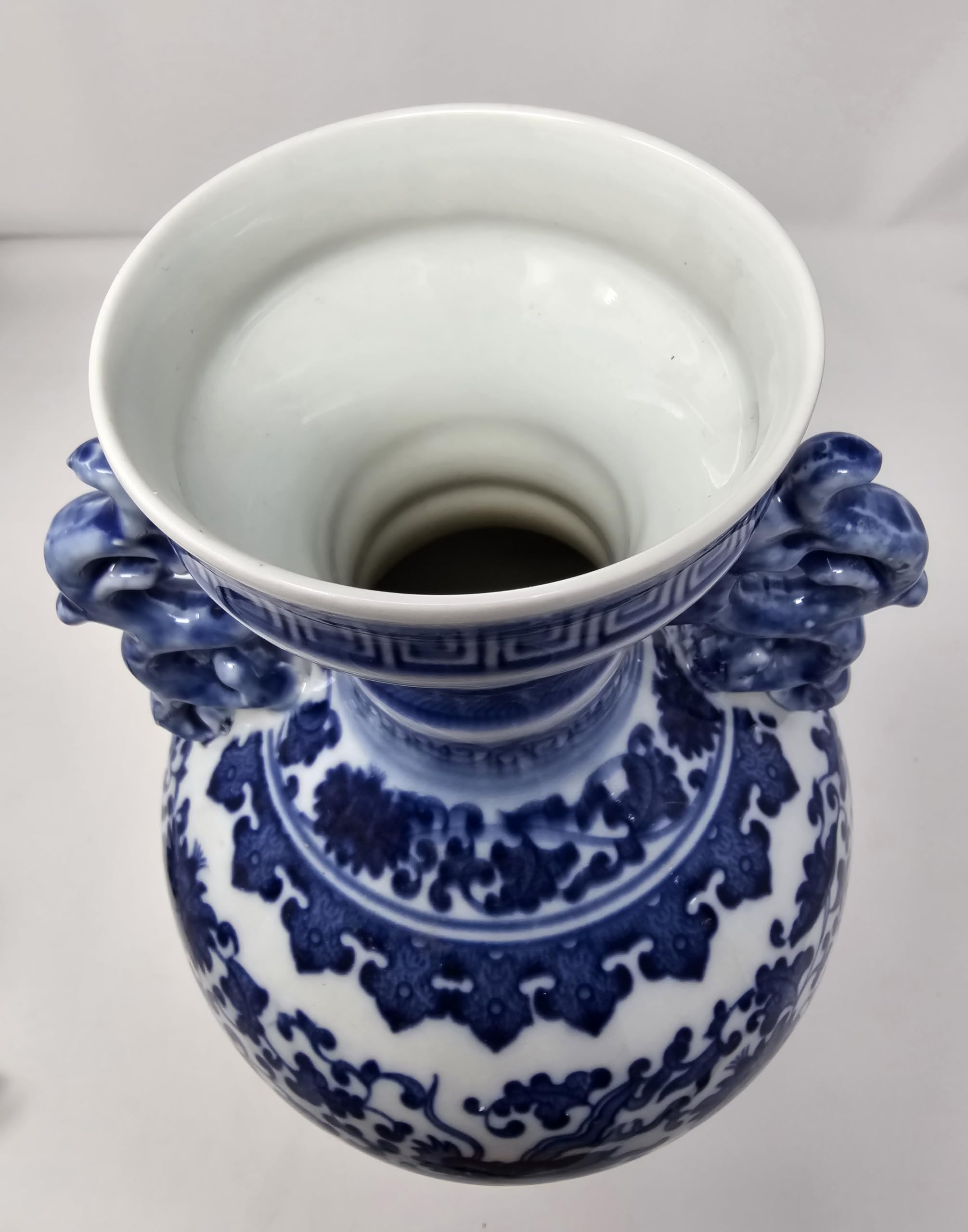 Handcrafted Blue and White Dragon Porcelain Vase from Jingdezhen China - Traditional Chinese Ceramic Art for Home Decor, Wedding Gift & Luxury Interior Design