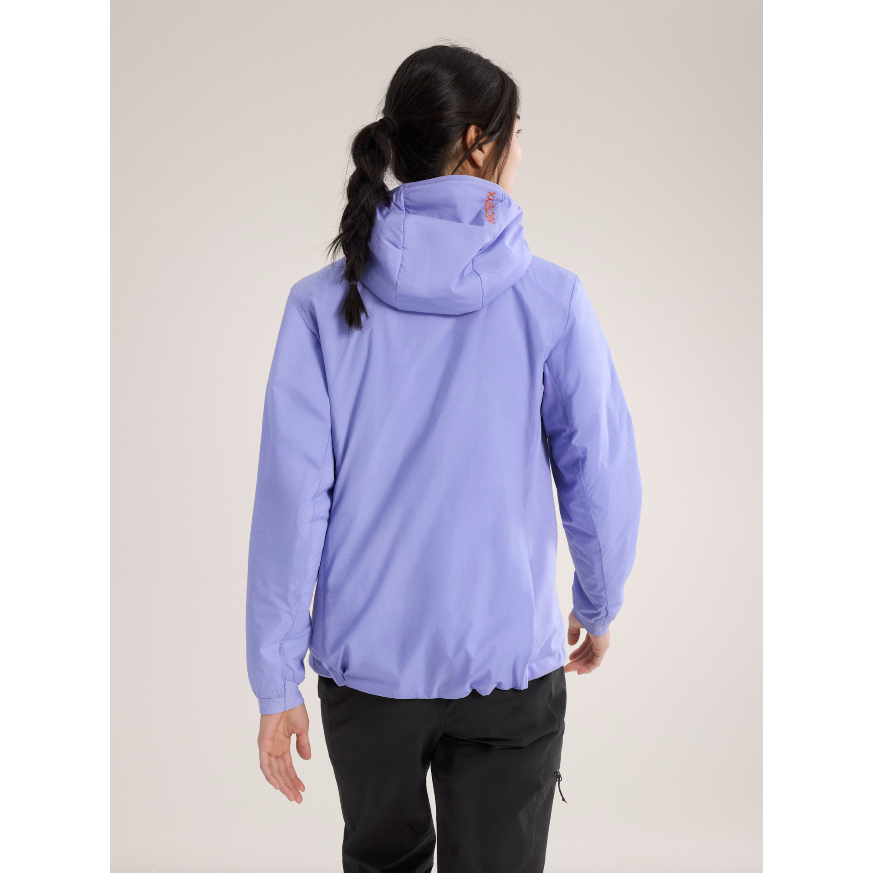 Arc'teryx Women's Atom Hoody - Lightweight Insulated Jacket for Hiking & Outdoor Activities | Water-Resistant & Breathable Winter Coat for Women