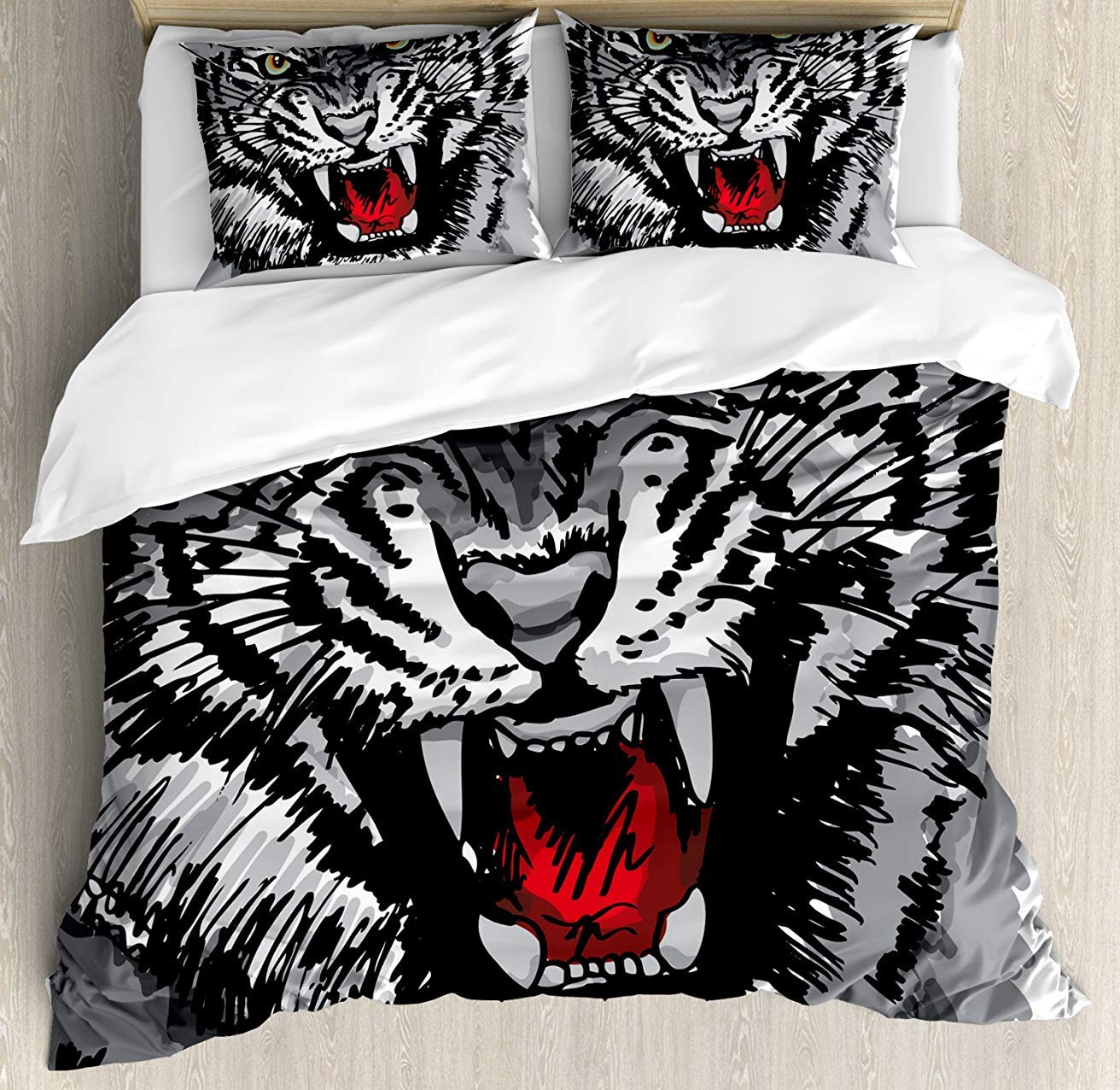 UP Safari 3-Piece King Size Bedding Set - Soft Comforter Duvet Cover with 2 Decorative Pillowcases - Jungle Animal Print Bedspread for Kids, Teens & Adults (Charismatic Tiger Design) - Perfect for Kids' Rooms, Dorm Decor & Wildlife Themed Bedrooms