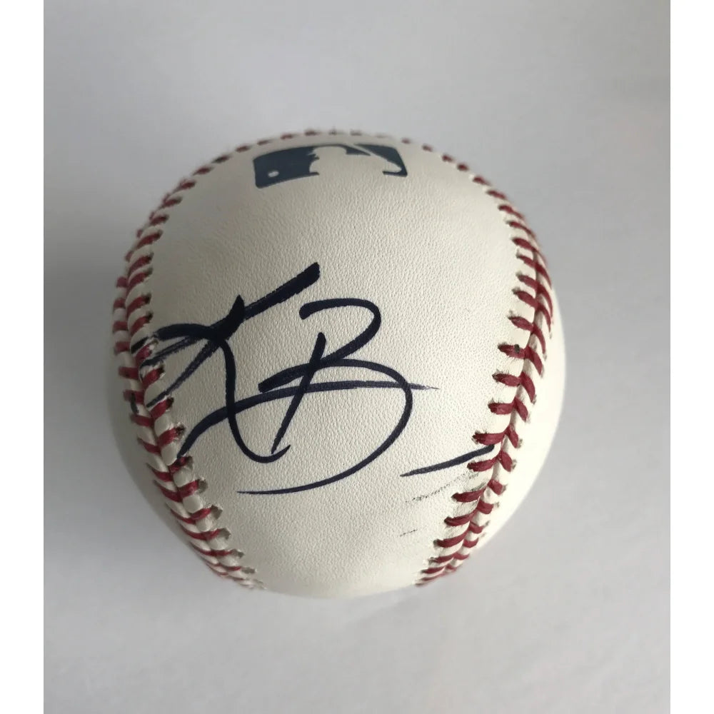 Kobe Bryant & Vanessa Bryant Dual Signed Baseball with JSA COA - Authentic OMLB Lakers Memorabilia - Perfect for Collectors, Fans & Sports Enthusiasts