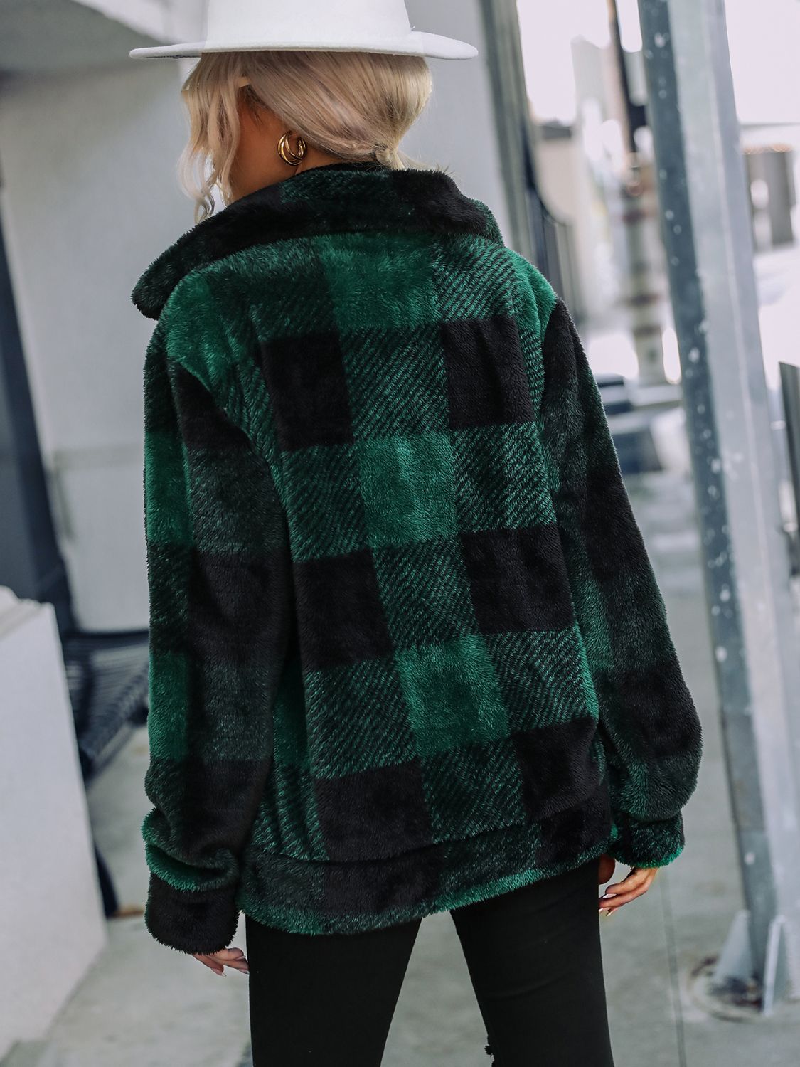 Stylish Plaid Zip-Up Collared Jacket for Men & Women - Perfect for Fall Outfits, Casual Wear & Outdoor Activities