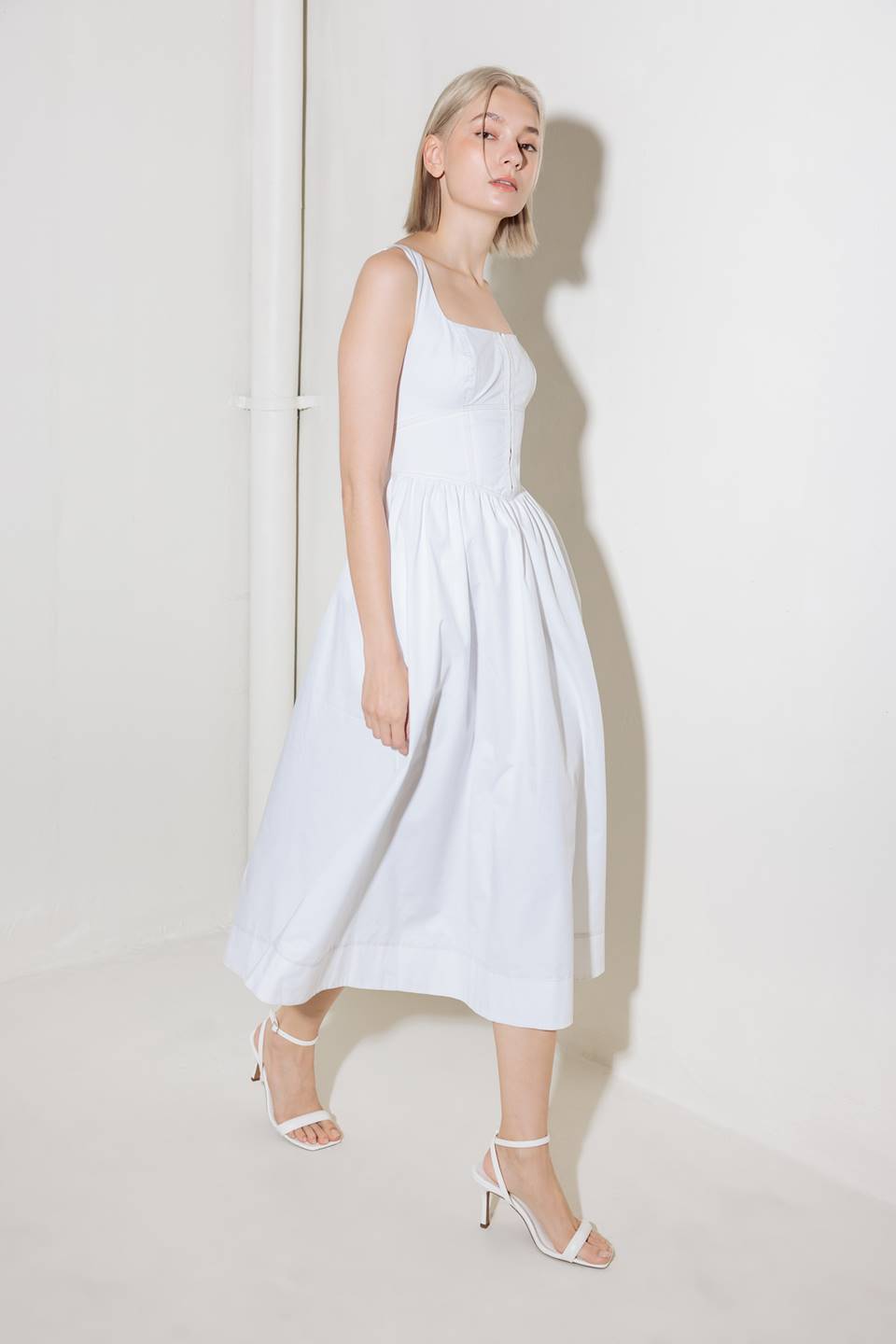 CATCH THE SUN White Midi Dress - Flowy Summer Dress for Women, Beach Wedding Guest Dress, Boho Chic Outfit for Vacation & Outdoor Parties