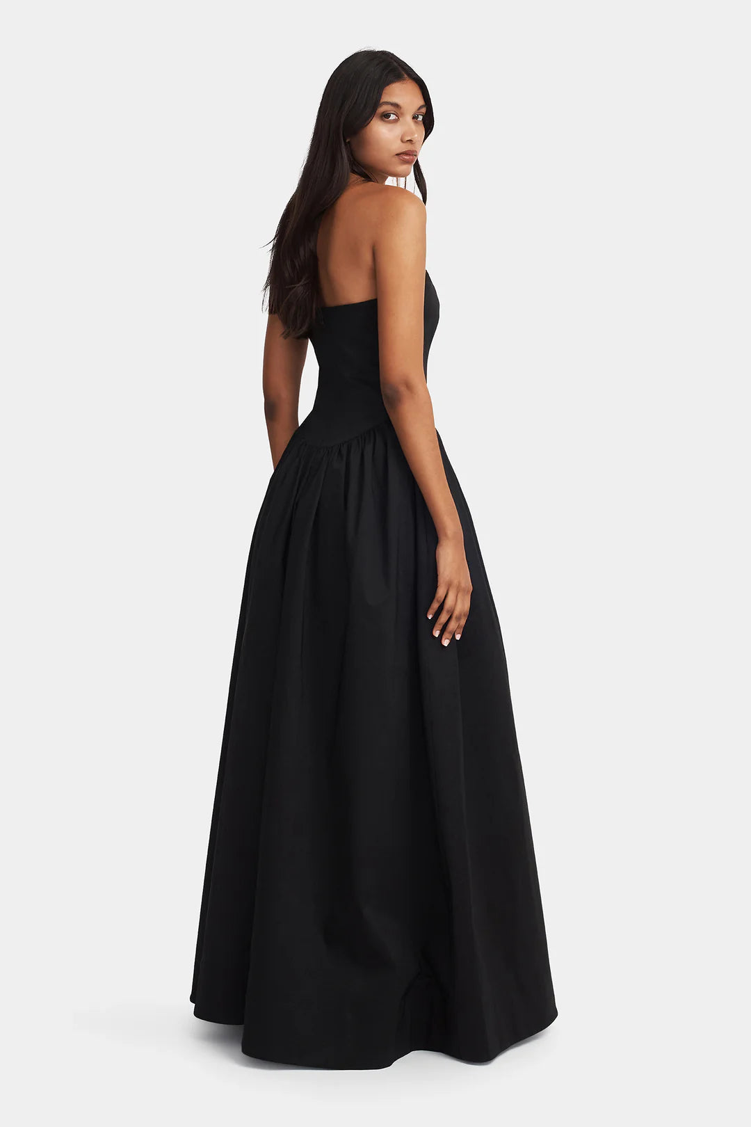 Elegant Audrey Gown in Black - Perfect for Evening Parties, Weddings & Formal Events