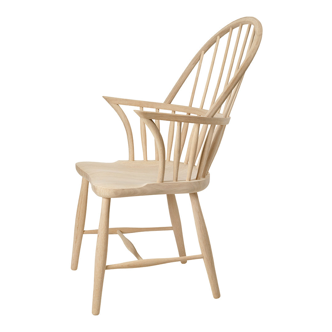 FH38 Windsor Armchair - Solid Wood Dining Chair, Comfortable Kitchen & Office Chair, Handcrafted Traditional Design - Perfect for Dining Rooms, Home Offices & Restaurants