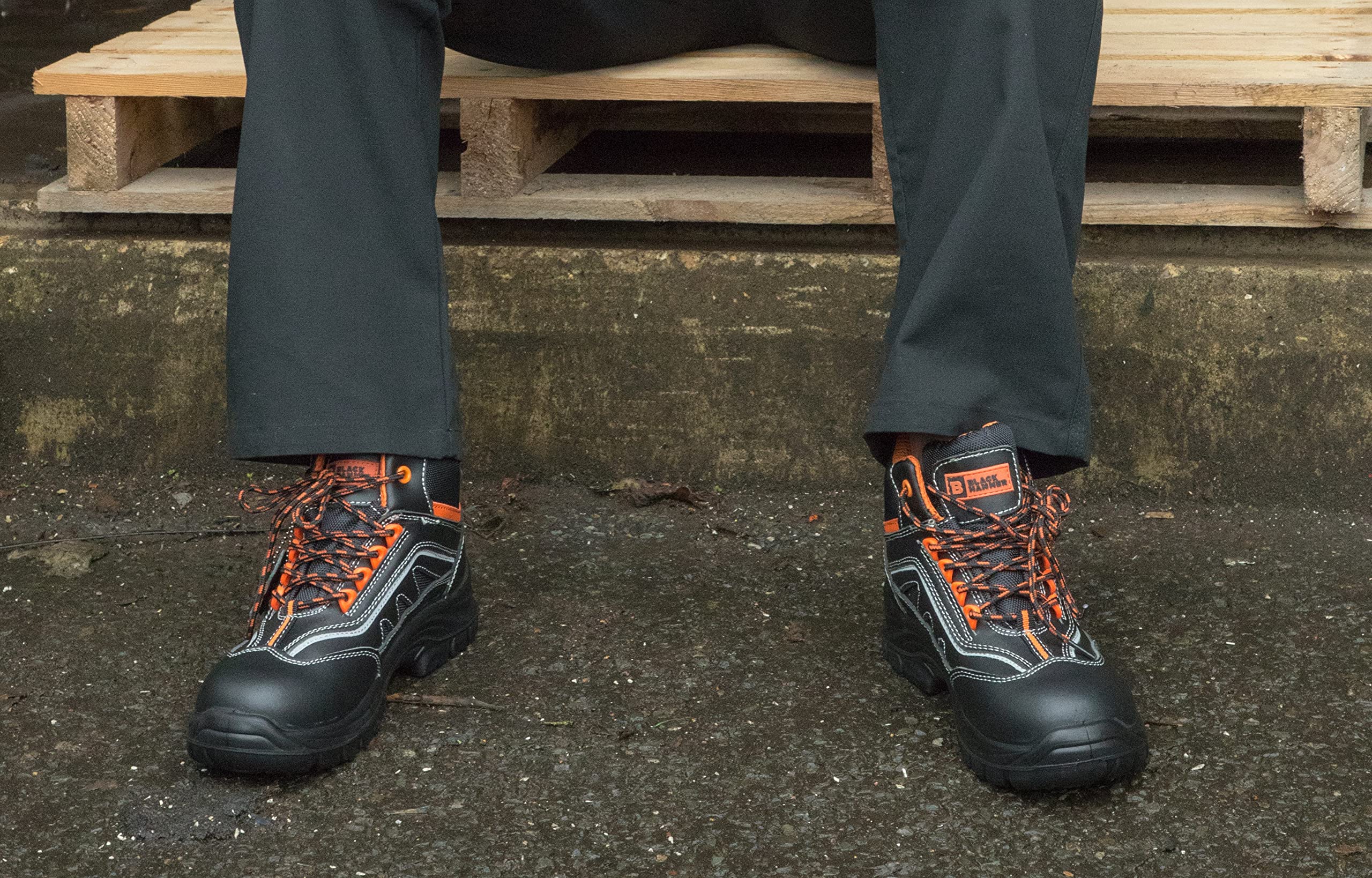 Black Hammer Men's Safety Boots - Leather Work Shoes with Metal-Free Composite Toe & Kevlar Protection (Model 8852) - Ideal for Construction, Warehouse & Industrial Work Safety