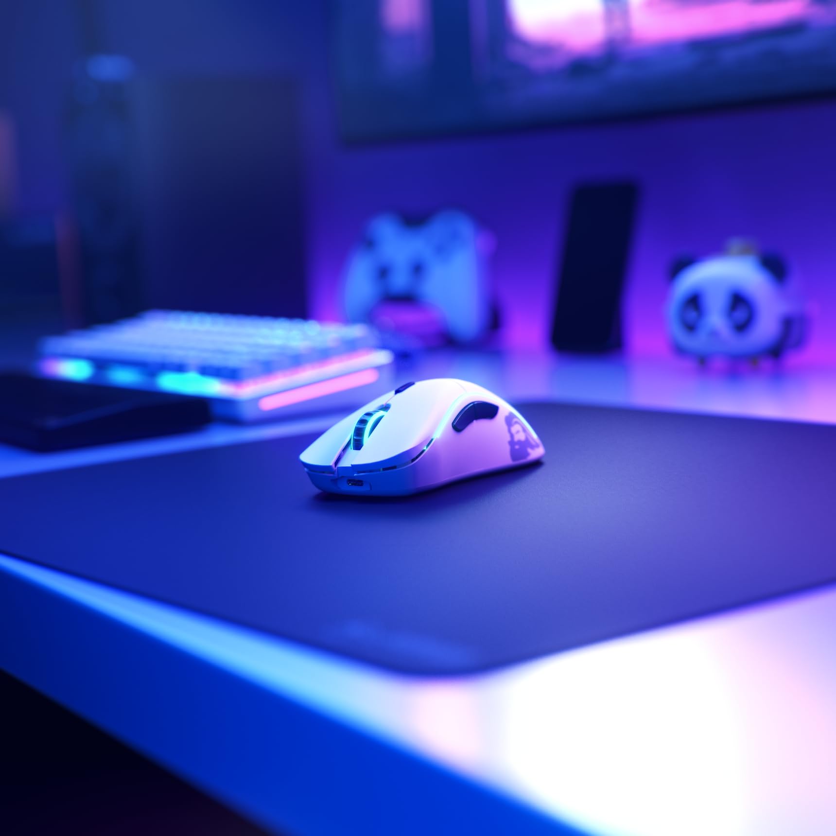 Glorious Model D Wireless Gaming Mouse - Ultra-Light 69g, 2.4GHz Lag-Free Wireless, 71-Hour Battery Life, RGB Lighting, BAMF Sensor, Ergonomic Design, 6 Buttons - Matte White | Perfect for FPS, MOBA & Esports Gaming