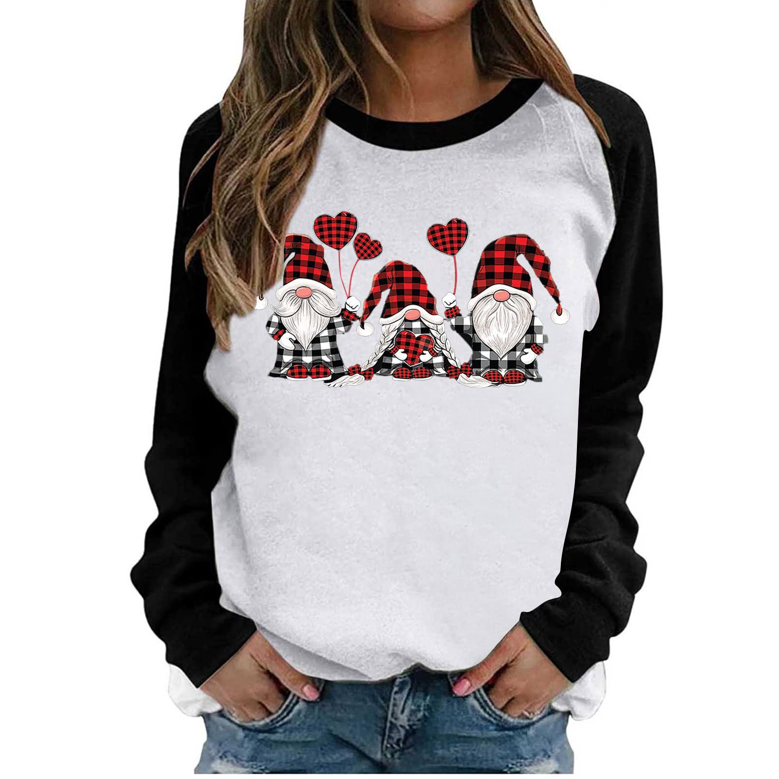 Women's Long Sleeve Christmas Color Block Pullover Sweatshirt - Cute Gnome Print Graphic Tee Blouse for Holiday Parties & Casual Winter Outfits