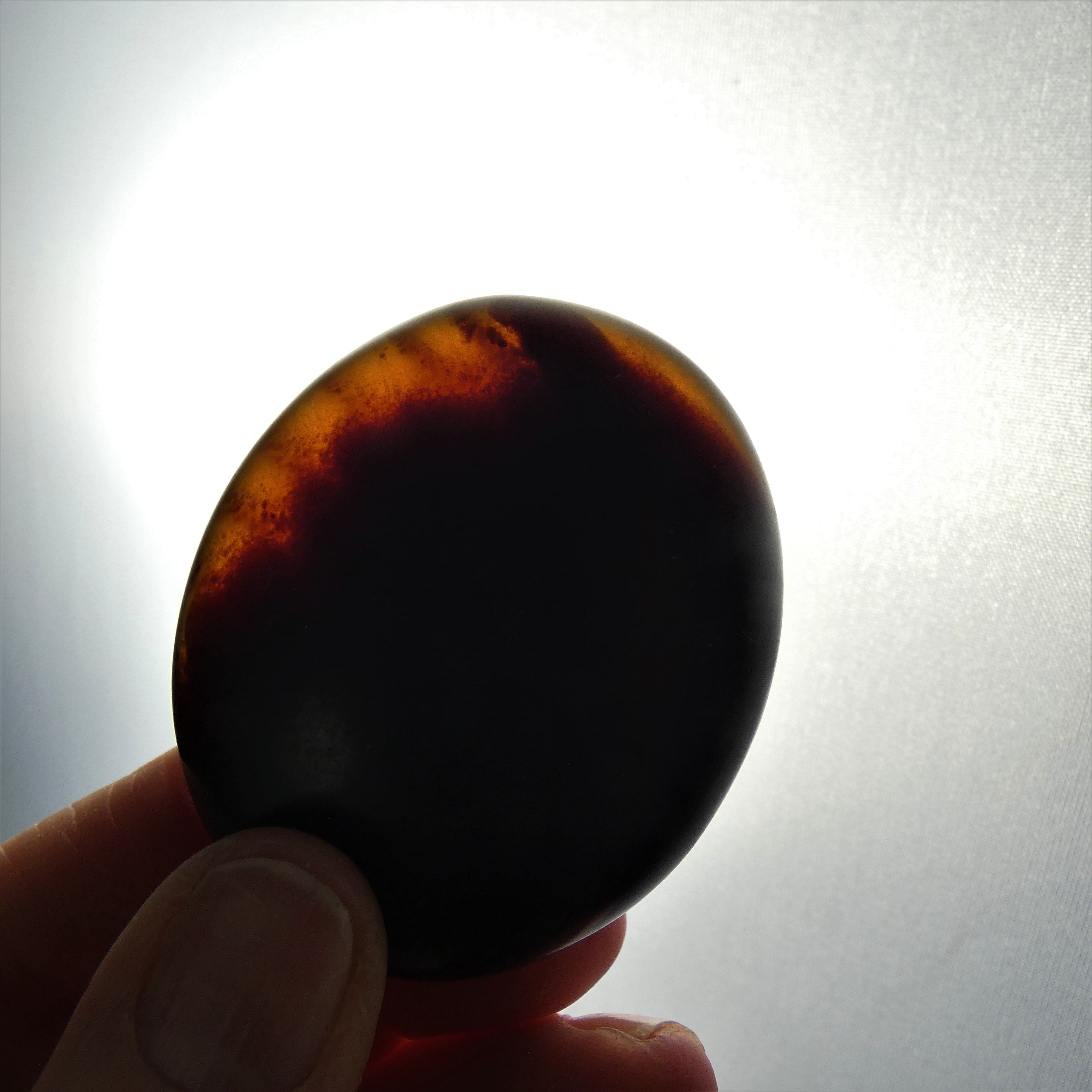Amber Worry Stones for Anxiety Relief - Natural Healing Stones for Stress & Relaxation - Perfect for Meditation, Yoga & Mindfulness Practices