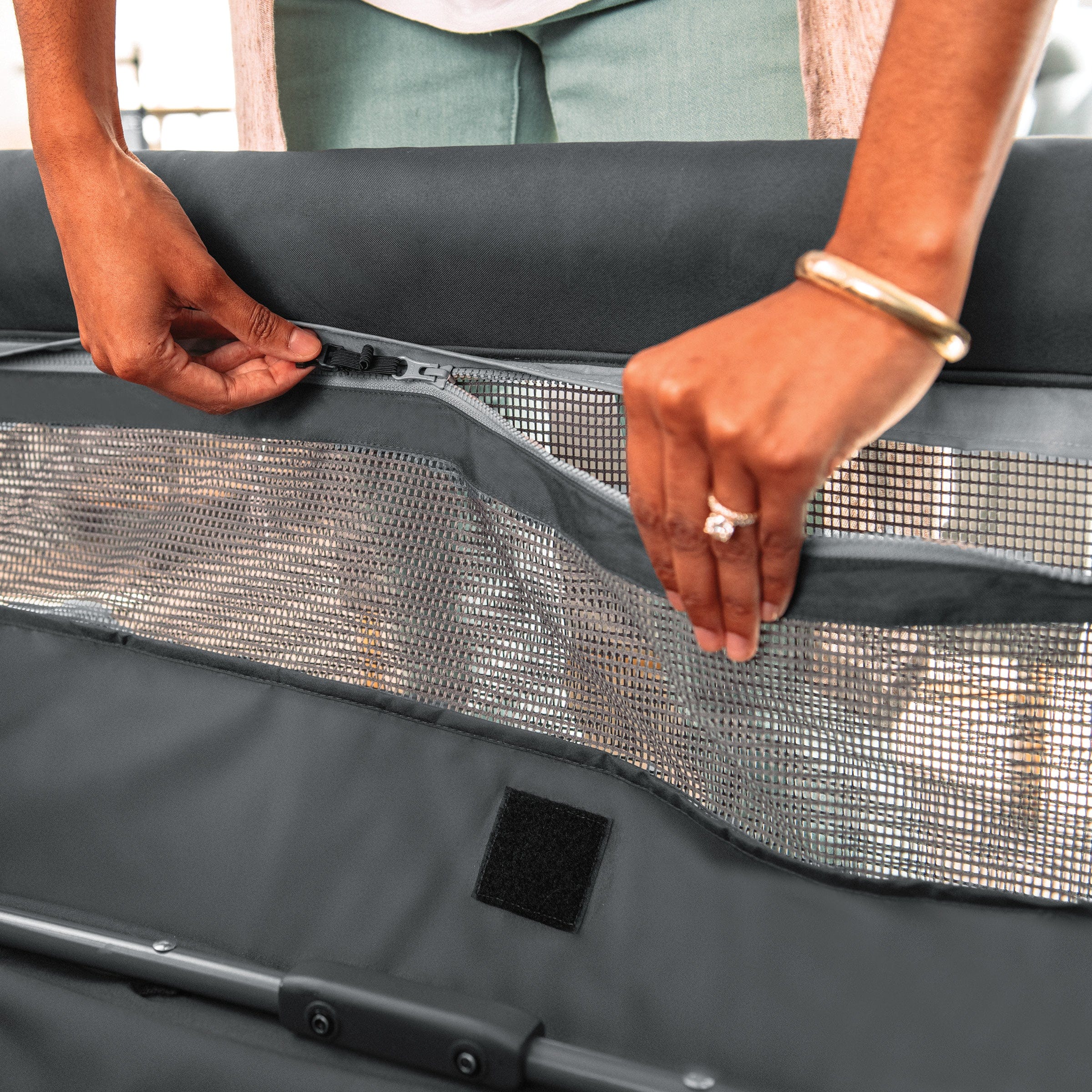Chicco Dash Quick Fold Playard - Portable Baby Playpen with Travel Bag, Lightweight & Compact for Home, Travel & Outdoor Use