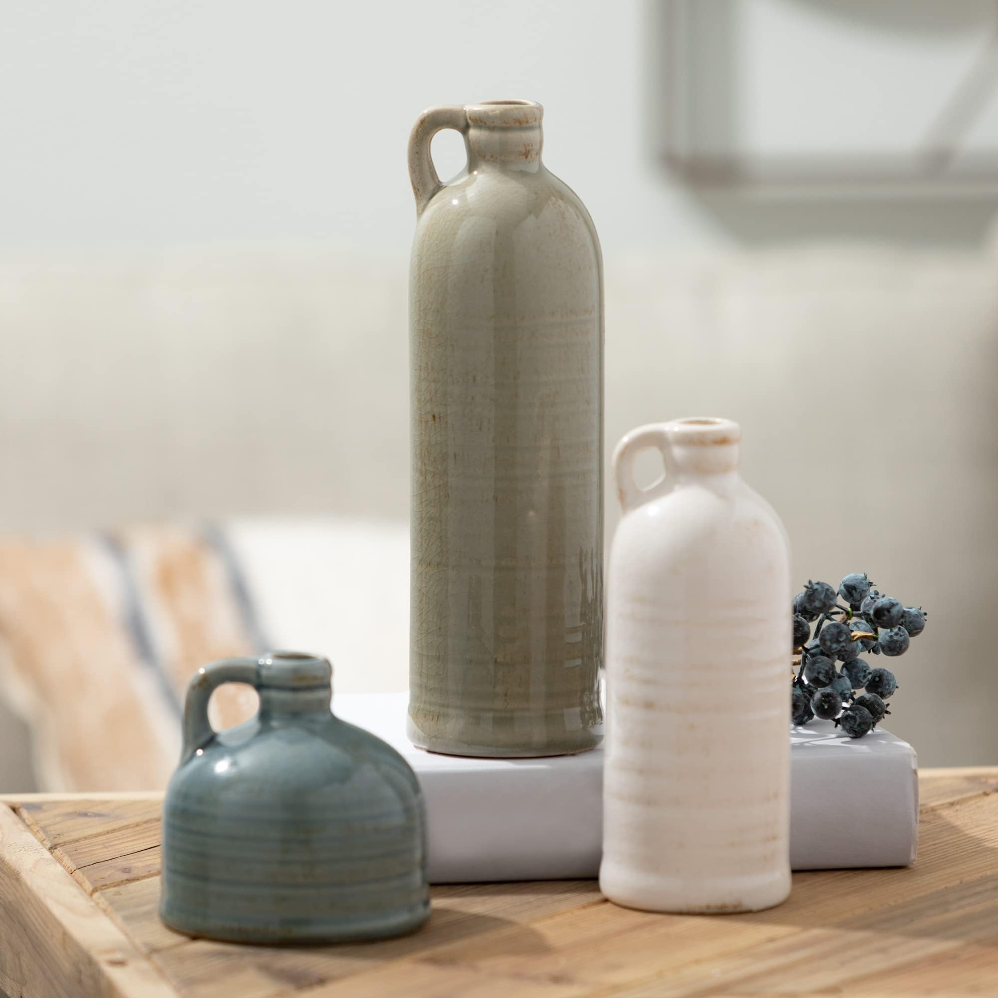 Sullivans Ceramic Jug Vase Set - Farmhouse Decor for Kitchen, Bedroom, Office, Living Room & Bathroom - Coffee Table Centerpiece, Mantle & Shelf Decorations - Perfect for Rustic Home Decor & Wedding Centerpieces (CM2431)