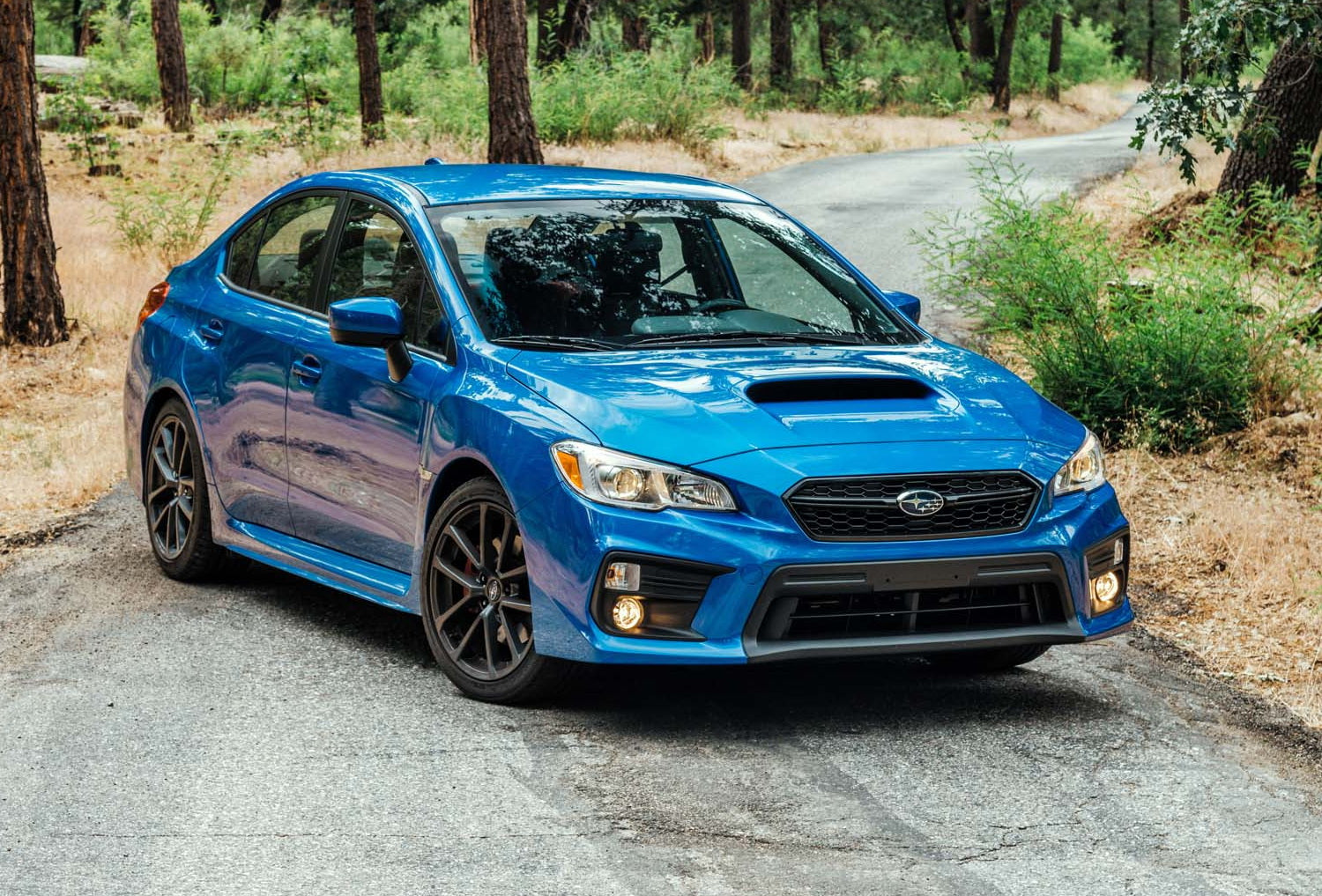 2018-2020 Subaru WRX STI Clear Lens Halogen Fog Light Assembly with Bezel & Wiring Kit - Upgrade for Enhanced Visibility in Rain & Fog