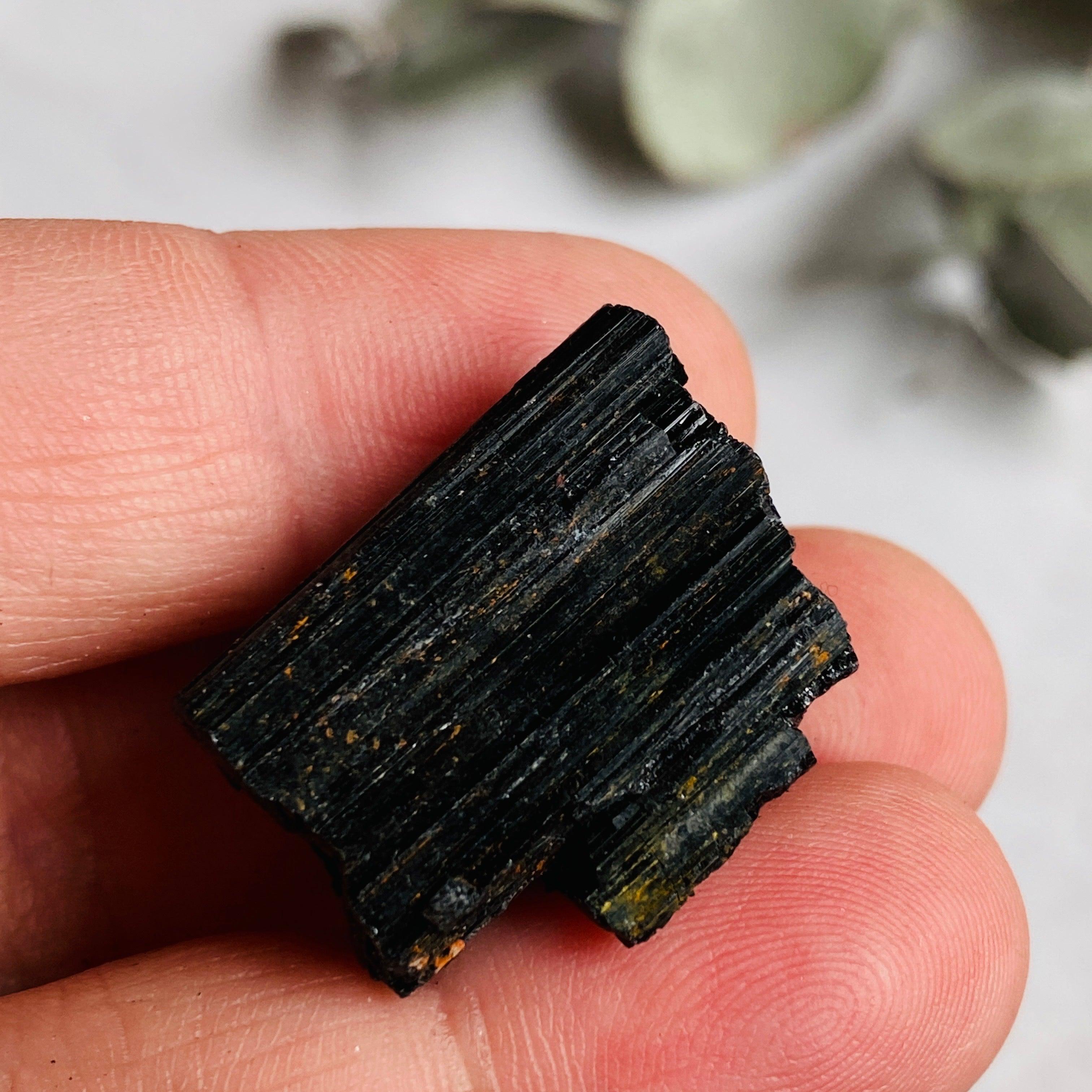 Natural Black Tourmaline Raw Crystal Stone 35-50g (BTR-03) - Healing Energy, Chakra Balancing & Protection - Perfect for Meditation, Jewelry Making & Home Decor
