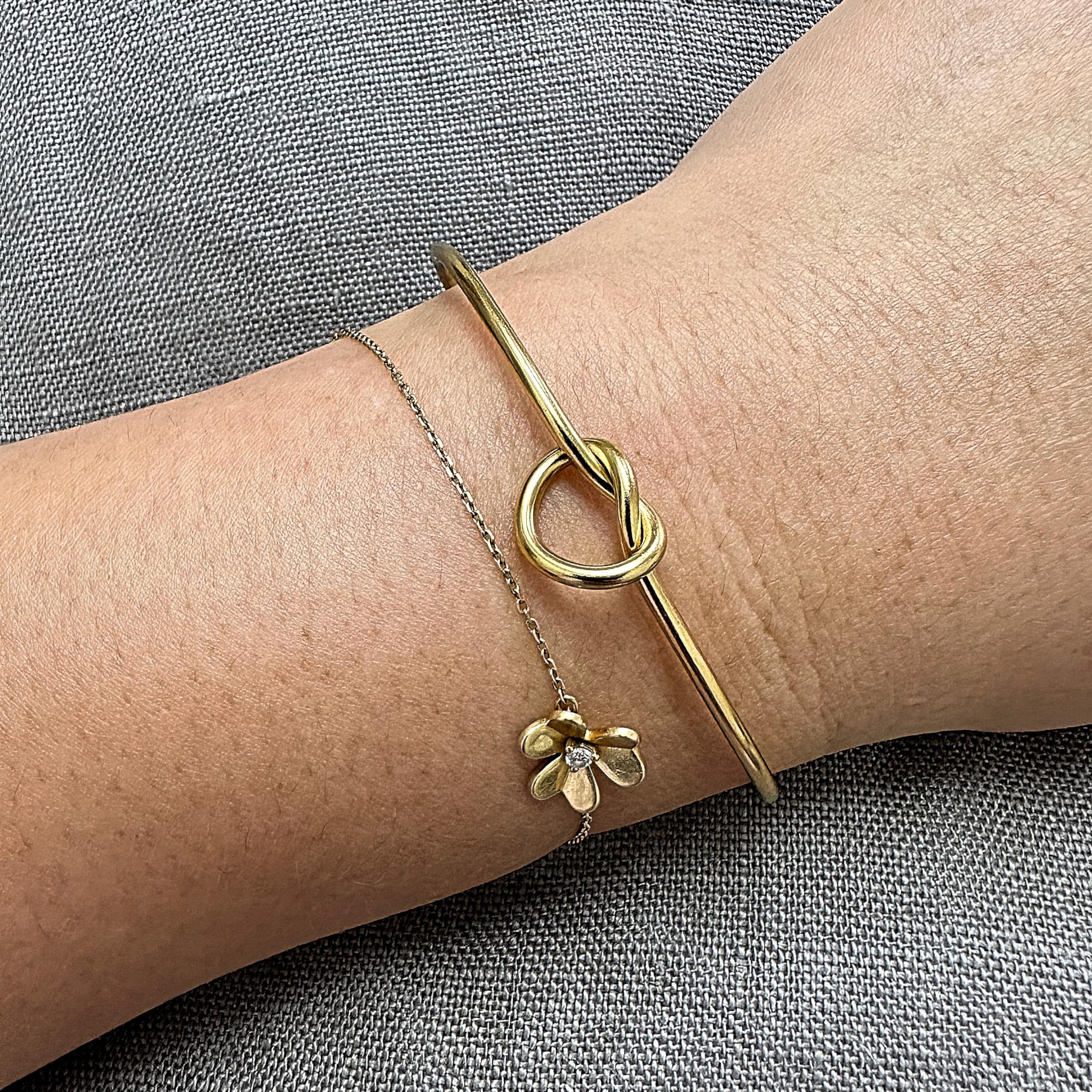Love Knot Gold Bracelet for Women - Elegant Birthday, Christmas, Anniversary, Mother's Day, Valentine's Day Gift for Mom, Teen Girls, Best Friend, Coworker - Perfect Stocking Stuffer for Her