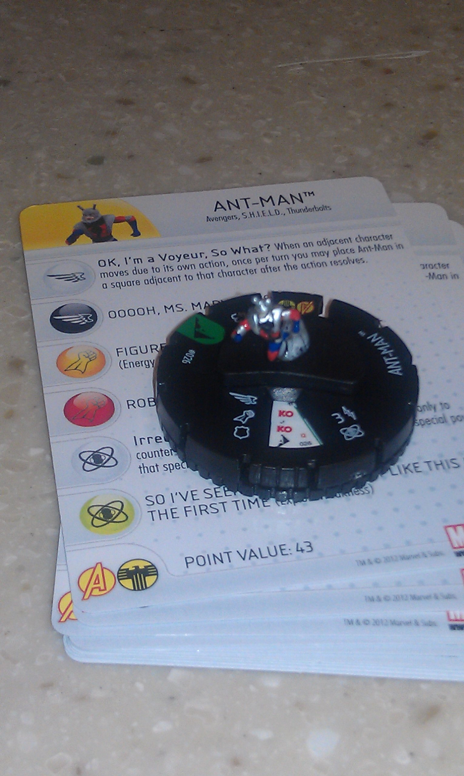 Marvel Heroclix Chaos War Ant-Man #26 Action Figure - Collectible Miniature Game Piece for Superhero Battles & Tabletop Gaming