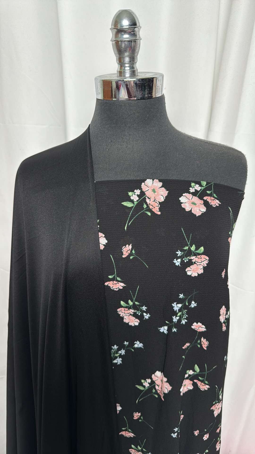 4 Yards Black Floral Bubble Crepe Fabric & 2 Yards Black Polyester Interlock Lining Bundle - A27324 | Perfect for DIY Dresses, Skirts & Home Decor Projects