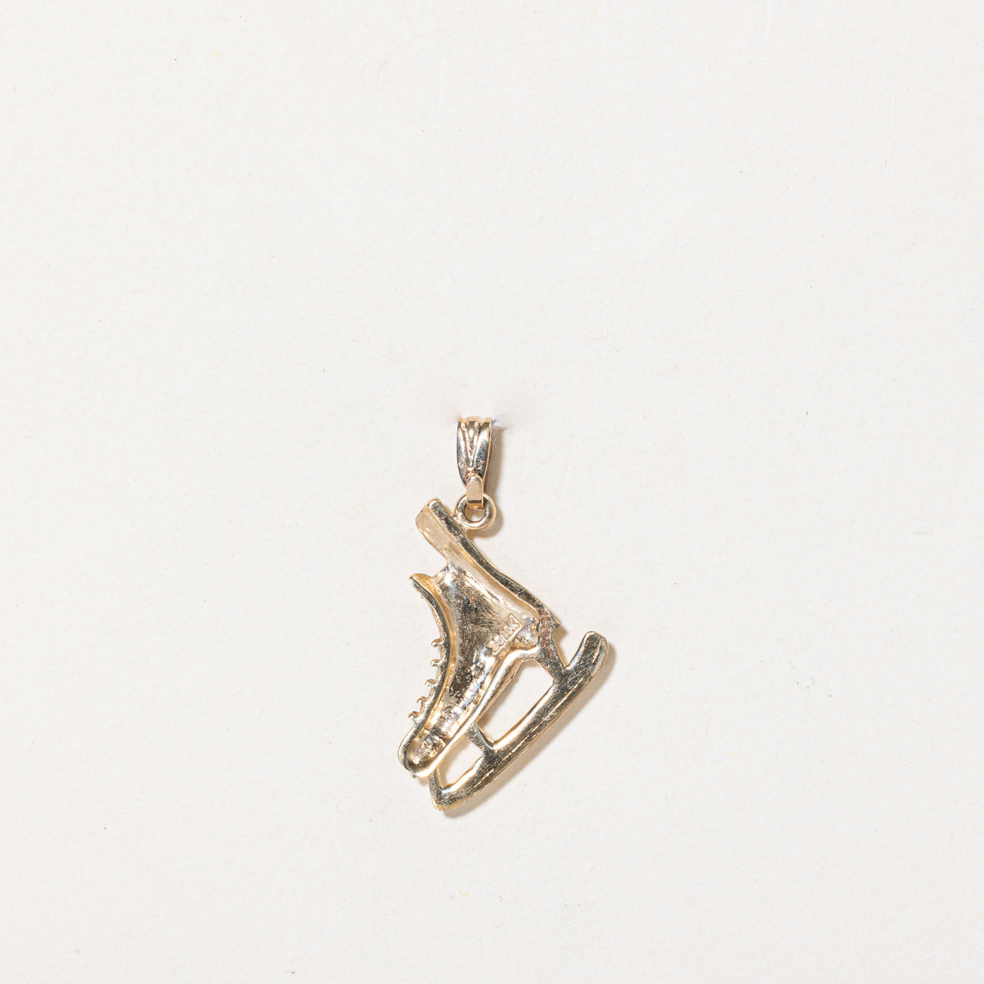 10K Yellow Gold Ice Skate Charm Pendant - Elegant Figure Skating Jewelry for Necklaces & Bracelets - Perfect Gift for Skaters & Ice Dance Lovers