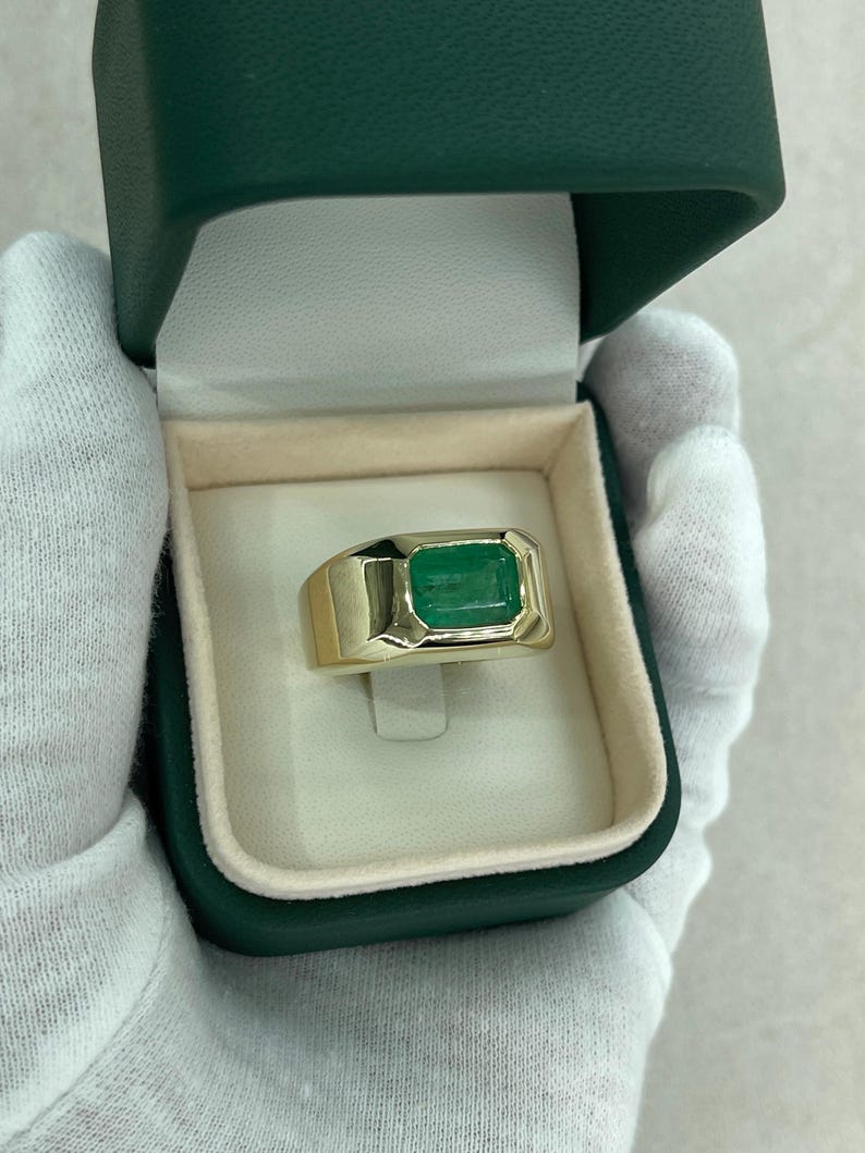4.40ct Dark Green Emerald Men's Heavy Solitaire Bezel Class Ring in 14K Gold – Perfect for Graduation, Prom, and Special Occasions
