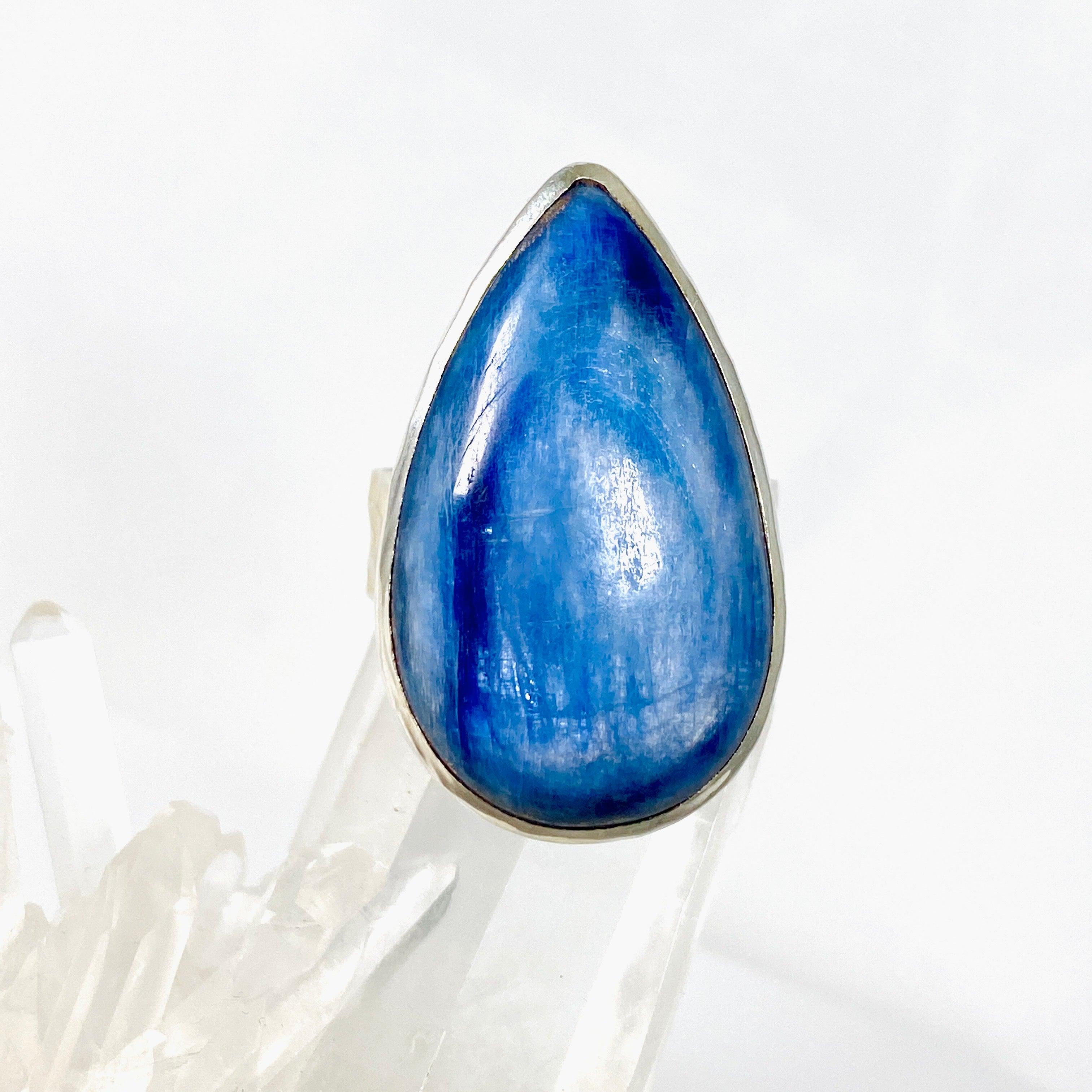 Kyanite Teardrop Beaten Band Ring - Size 10 - KRGJ2701 - Elegant Handmade Jewelry for Women - Perfect for Weddings, Parties & Special Occasions