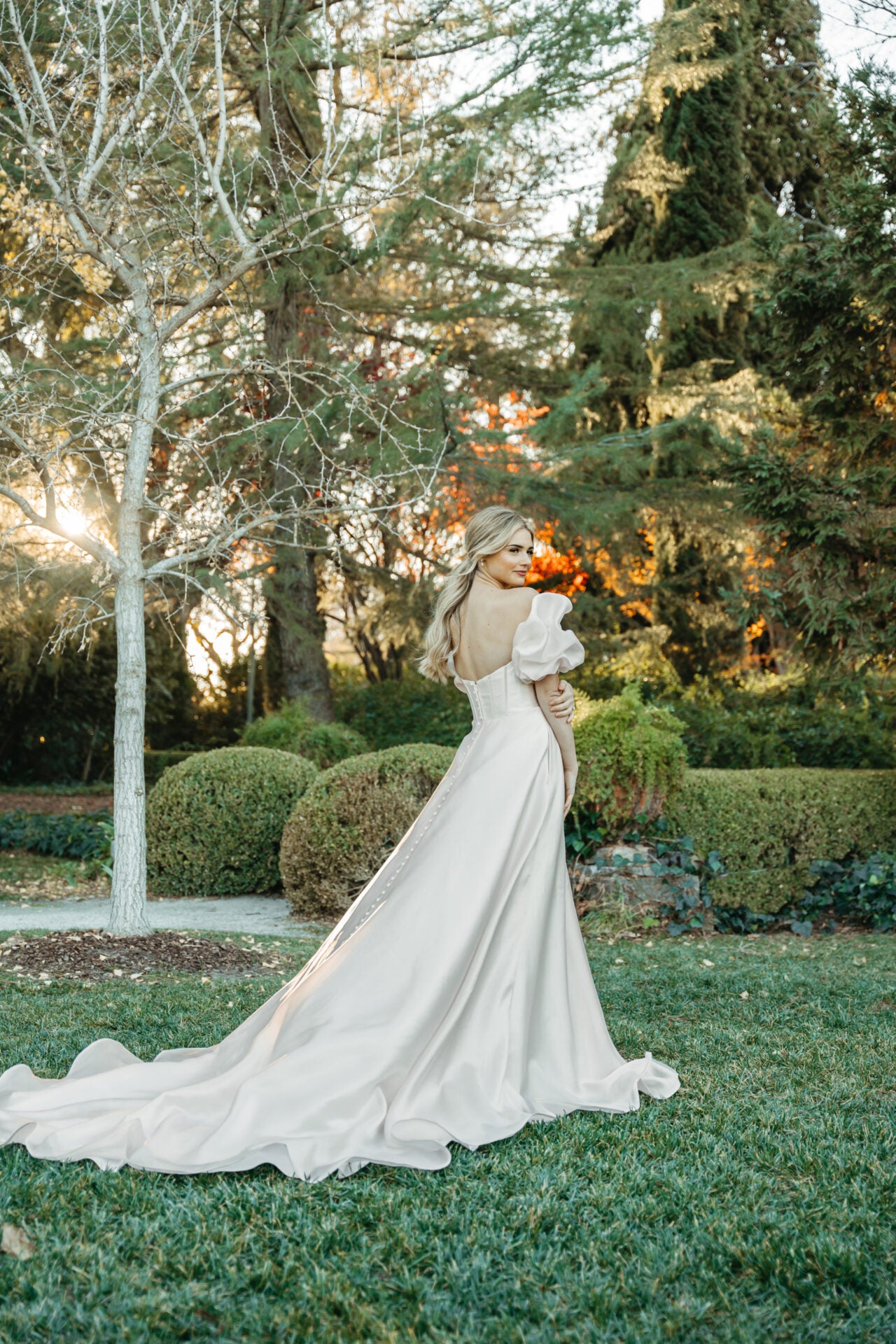 Ariell Stella York - Elegant Evening Dresses for Women | Perfect for Weddings, Prom & Special Occasions