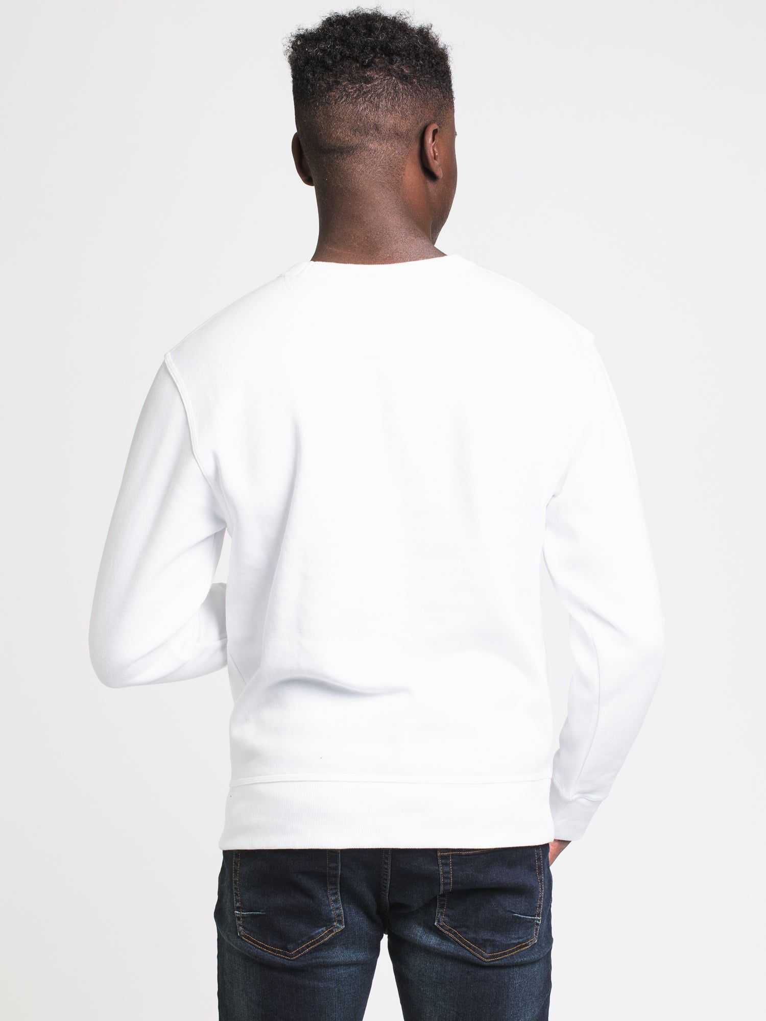 Champion Powerblend Graphic Crewneck Sweatshirt - Soft & Comfortable Script Logo Pullover for Men & Women | Perfect for Casual Wear, Gym, and Everyday Outfits