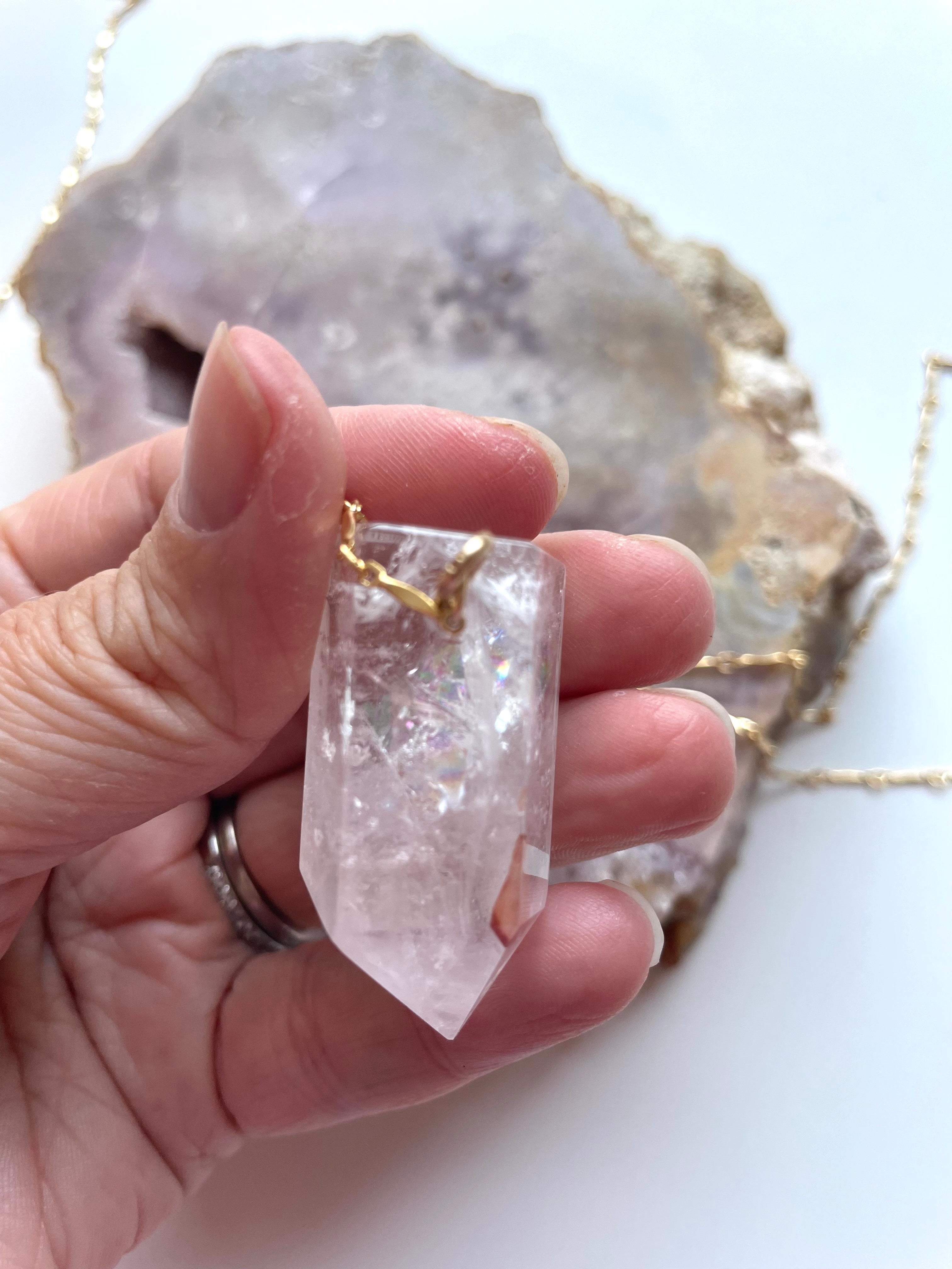 Chunky Clear Quartz Pendant Necklace - 14K Gold Filled Healing Crystal Jewelry for Women - Perfect for Meditation, Energy Cleansing & Spiritual Gifts
