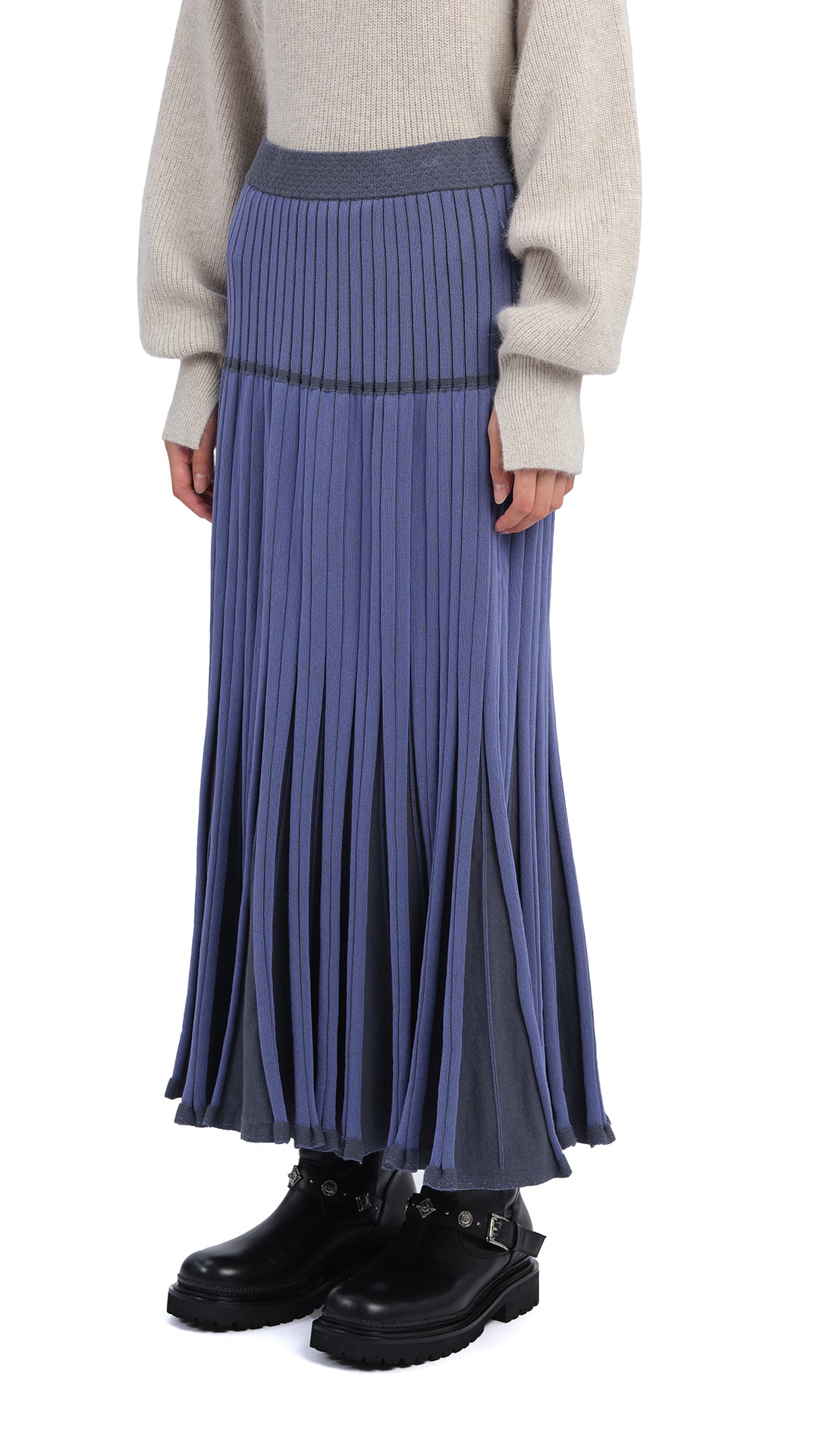 Stylish Knitted Flare Skirt for Women - Soft Stretch Comfortable Midi Skirt - Perfect for Casual Outfits, Office Wear & Date Nights
