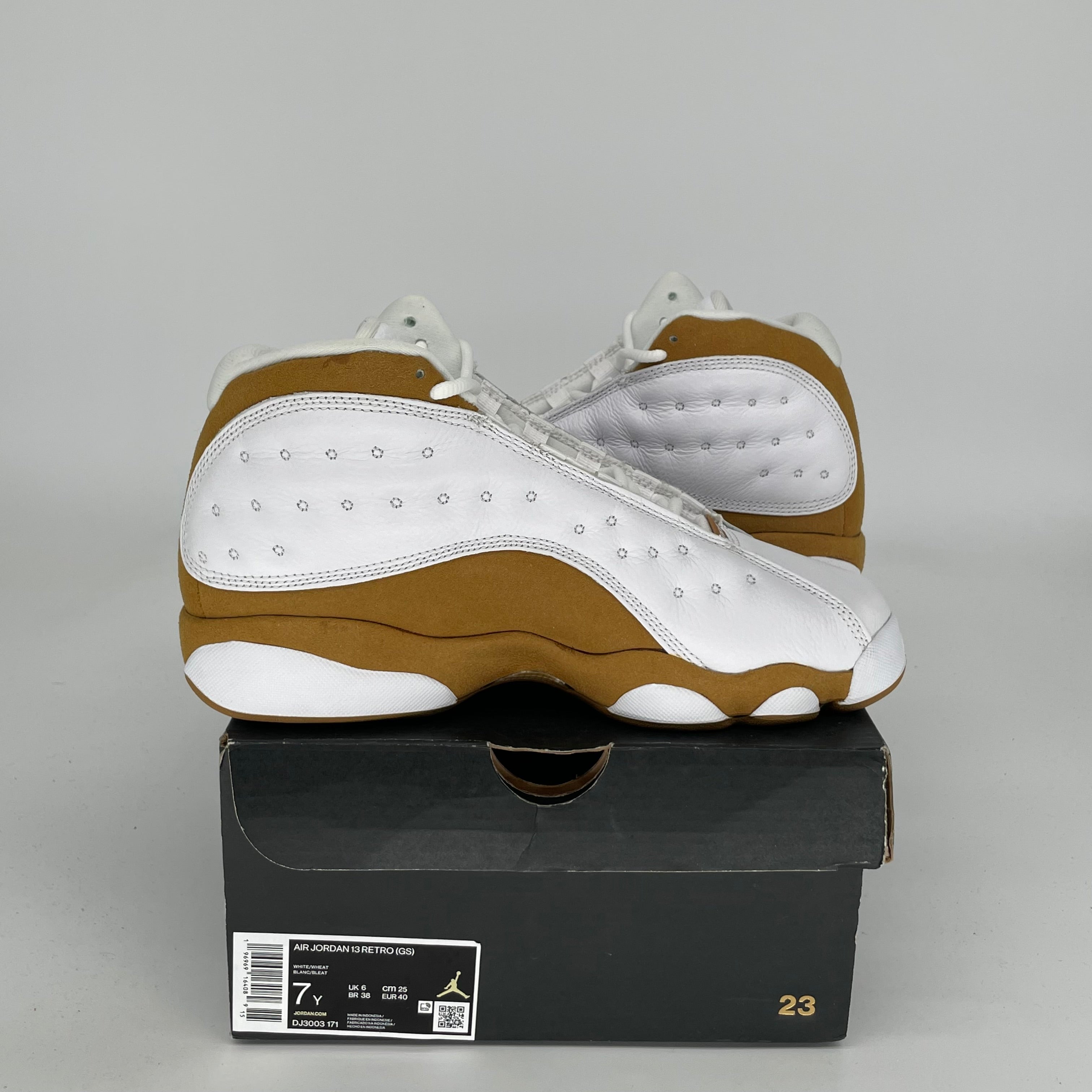 AIR JORDAN 13 Retro Wheat Basketball Shoes Size 7Y DJ3003-171 - Perfect for Streetwear & Casual Outfits