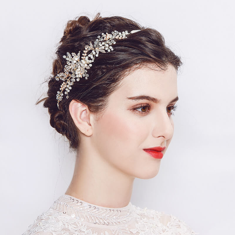 Elegant Crystal & Pearl Wedding Hair Sash Belt for Brides - Bridal Hair Accessory for Weddings, Prom, Special Occasions