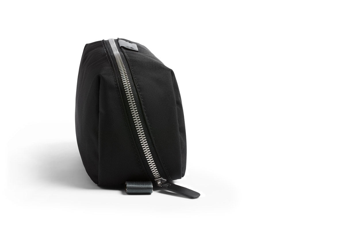 Bellroy Premium Travel Toiletry Kit - Water-Resistant Organizer for Men & Women - Perfect for Airplane, Gym, Camping & Business Trips