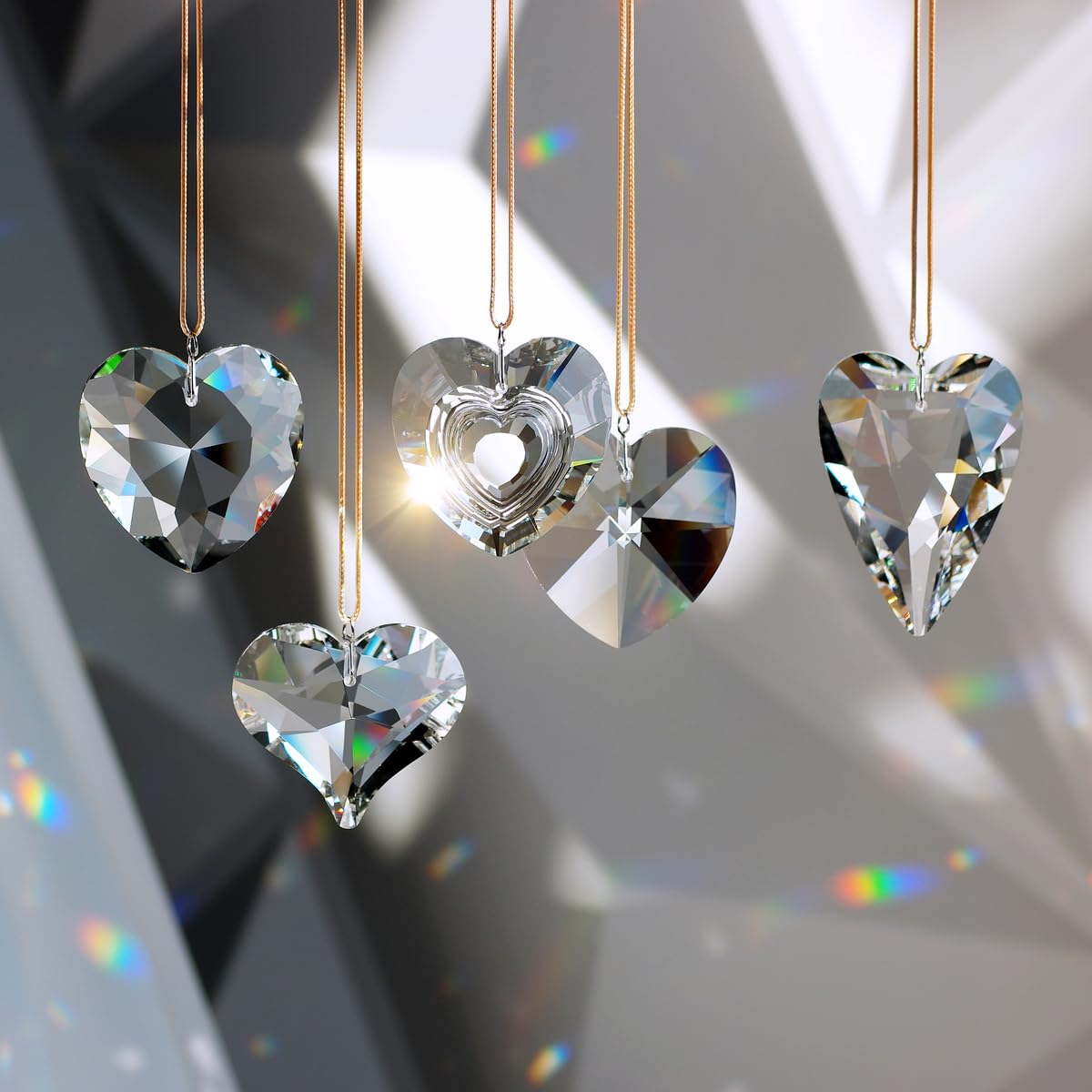 5pcs Heart Crystal Suncatcher Prism for Windows, Sun Catchers with Crystals, Christmas Ornaments, Gifts for Home Decor, Bedroom, Living Room, Garden