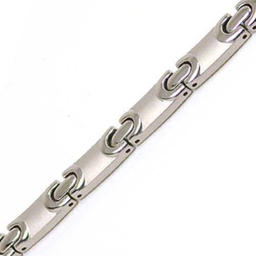 Accents Kingdom Men's Premium Titanium Power Flat Link Golf Sports Necklace T9 - Durable Titanium Jewelry for Golfers & Athletes - Perfect for Golf Tournaments, Sports Events & Everyday Wear