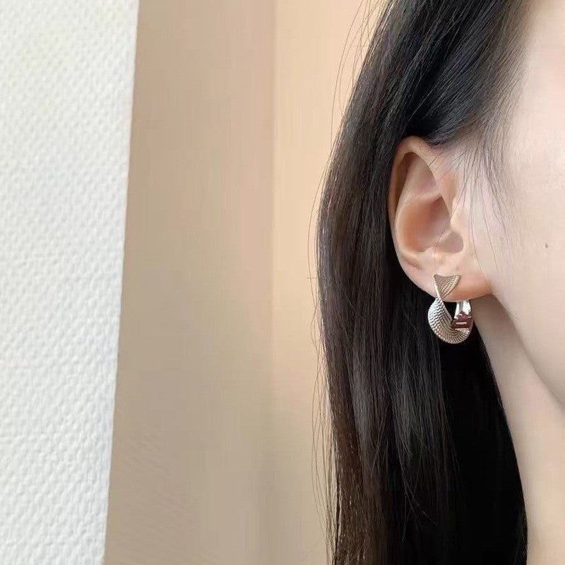Trendy Irregular Wavy Edge Twisted Hoop Earrings for Women - Boho Chic Dangle Statement Jewelry - Perfect for Parties, Weddings & Everyday Wear