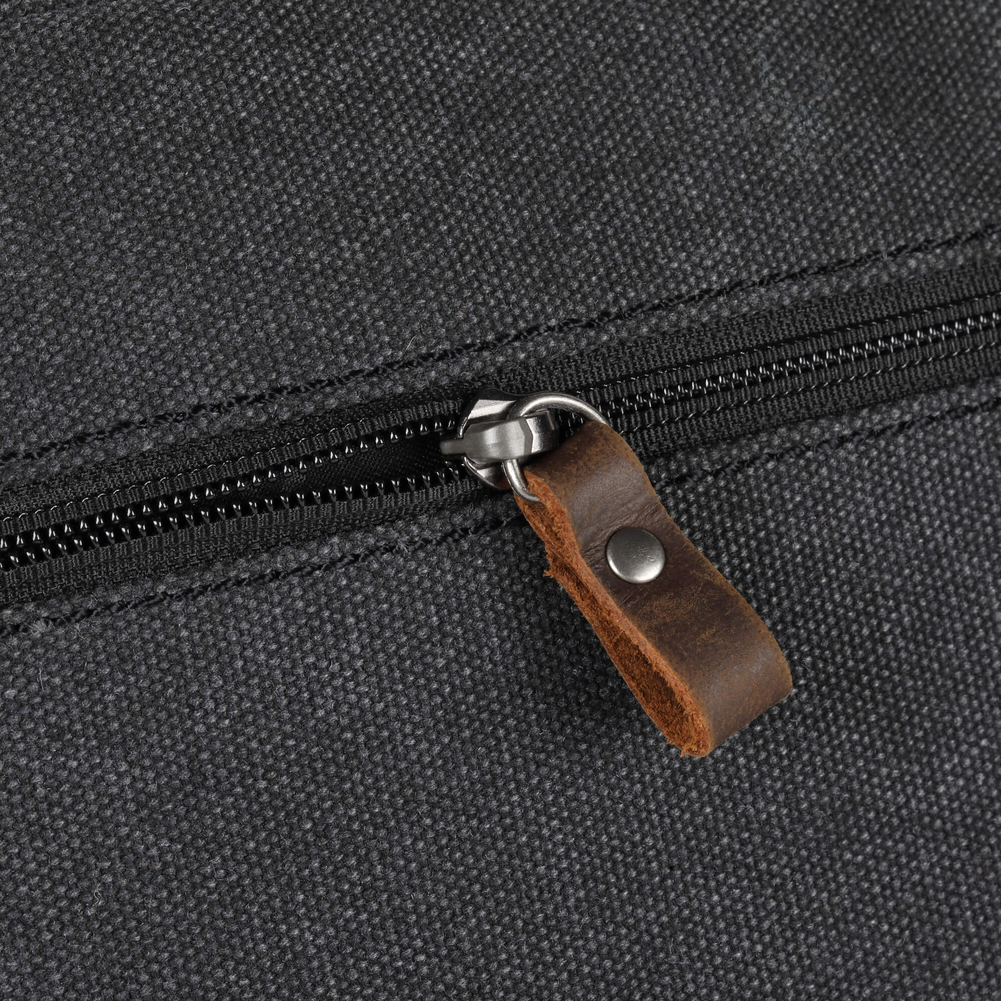 Troop London Classic Canvas Crossbody Bag for Women & Men - Stylish & Durable Shoulder Bag for Travel, Work & Everyday Use
